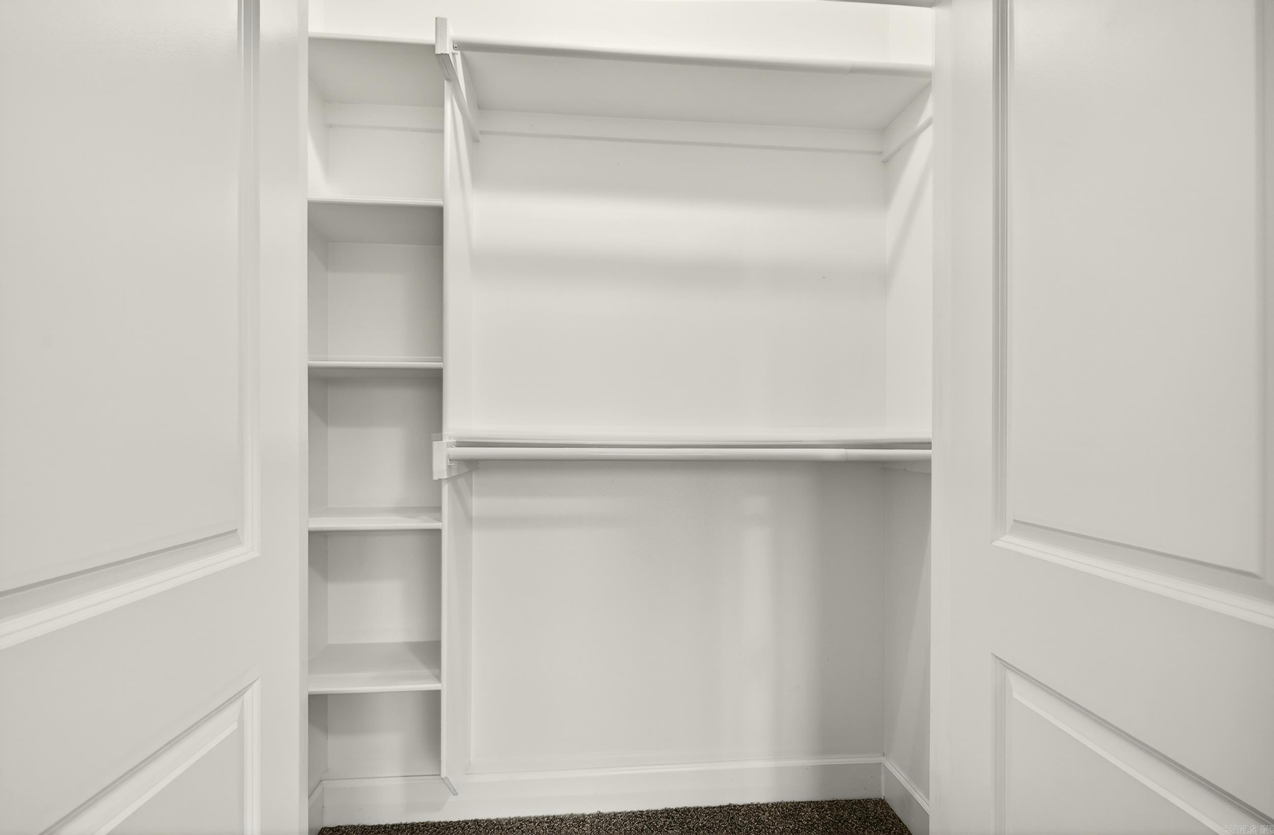 HIDDEN VALLEY ESTATES - Residential