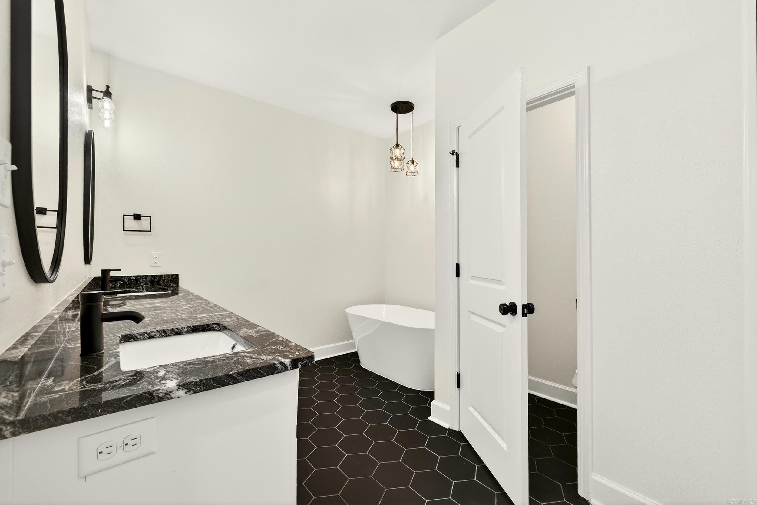 HIDDEN VALLEY ESTATES - Residential