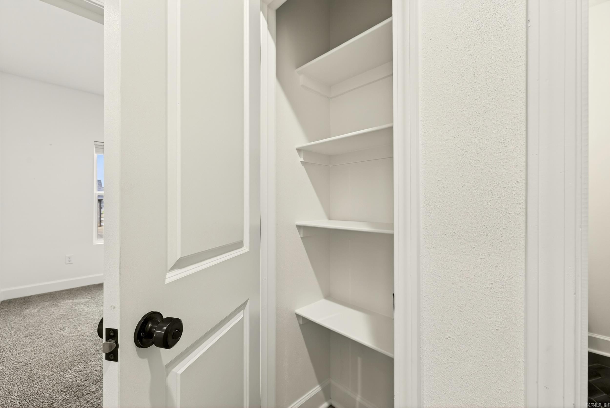 HIDDEN VALLEY ESTATES - Residential