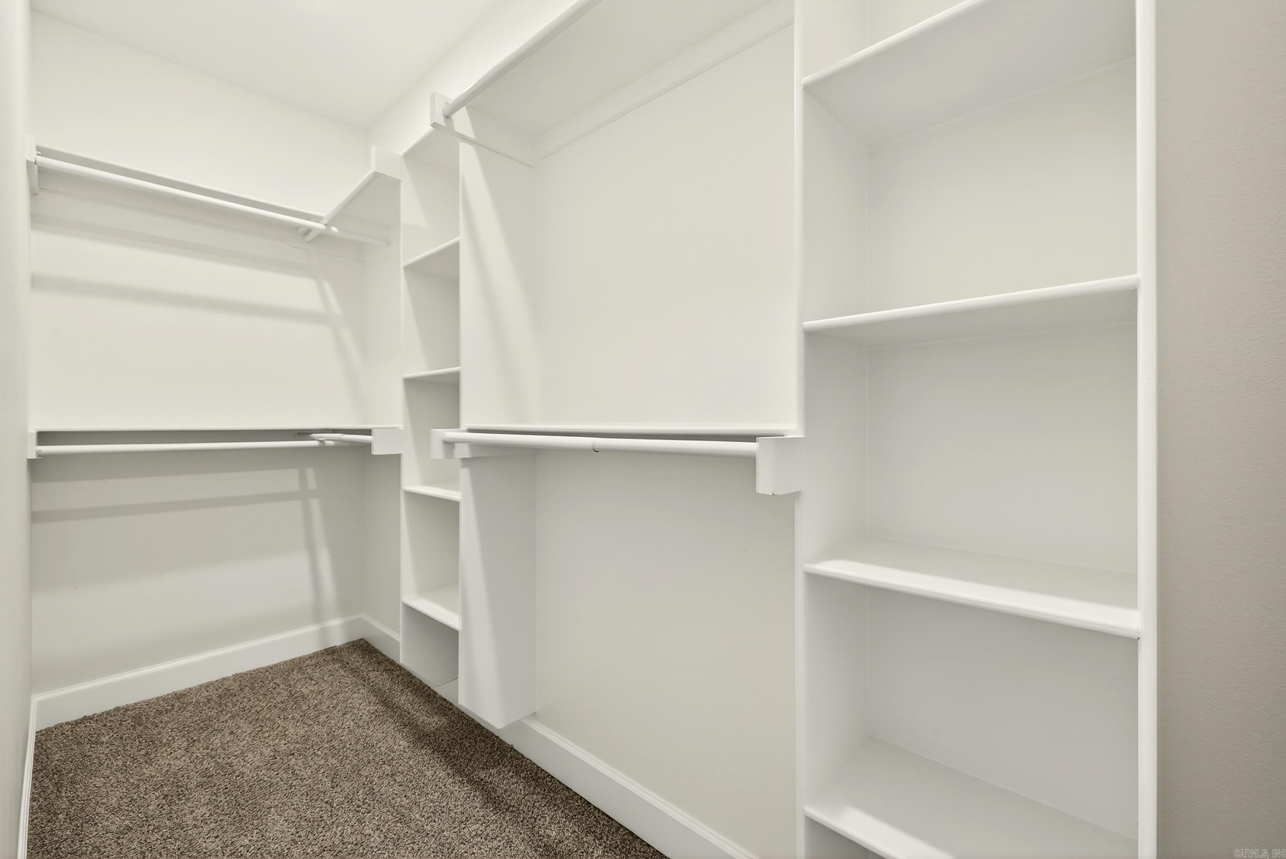 HIDDEN VALLEY ESTATES - Residential