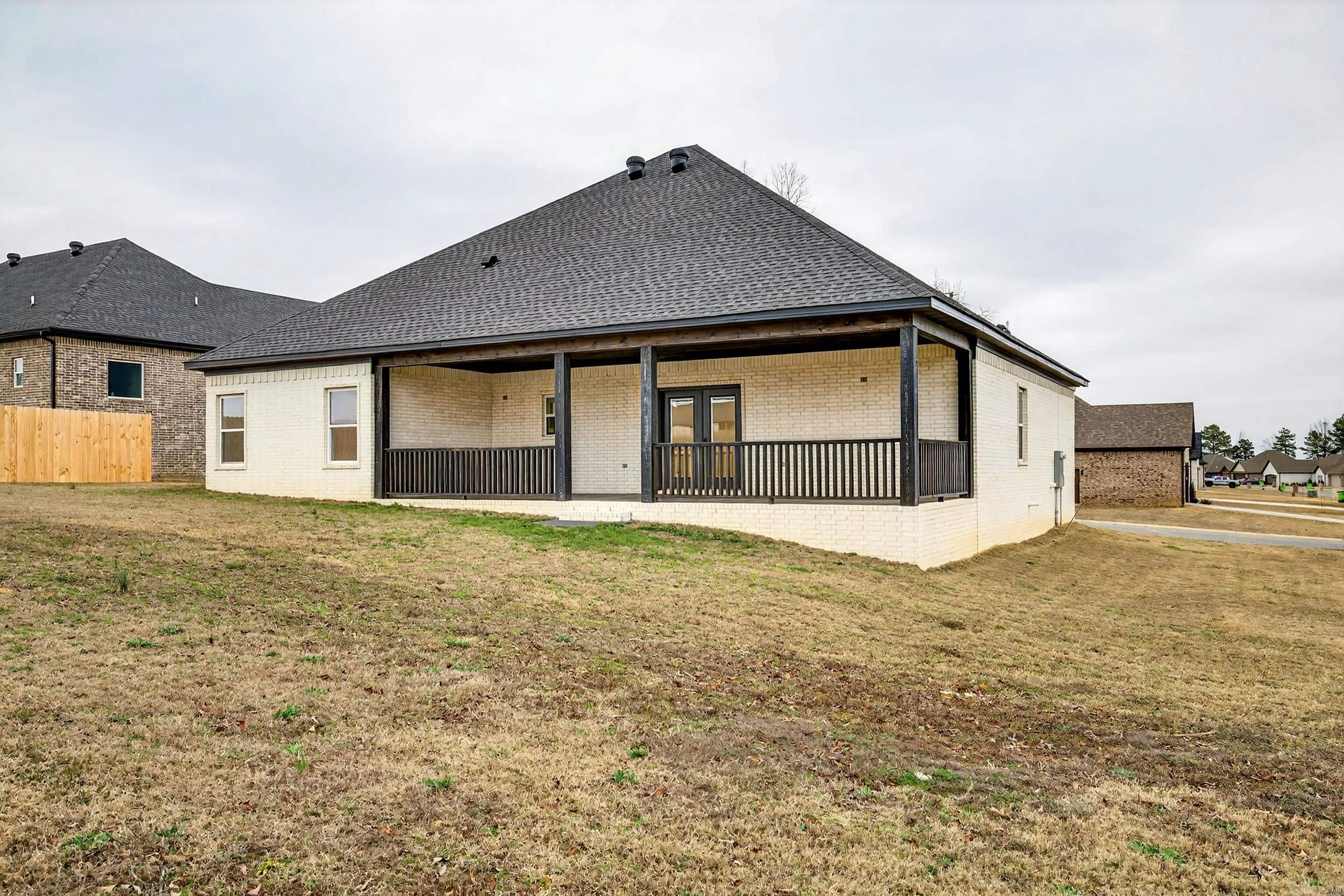 HIDDEN VALLEY ESTATES - Residential