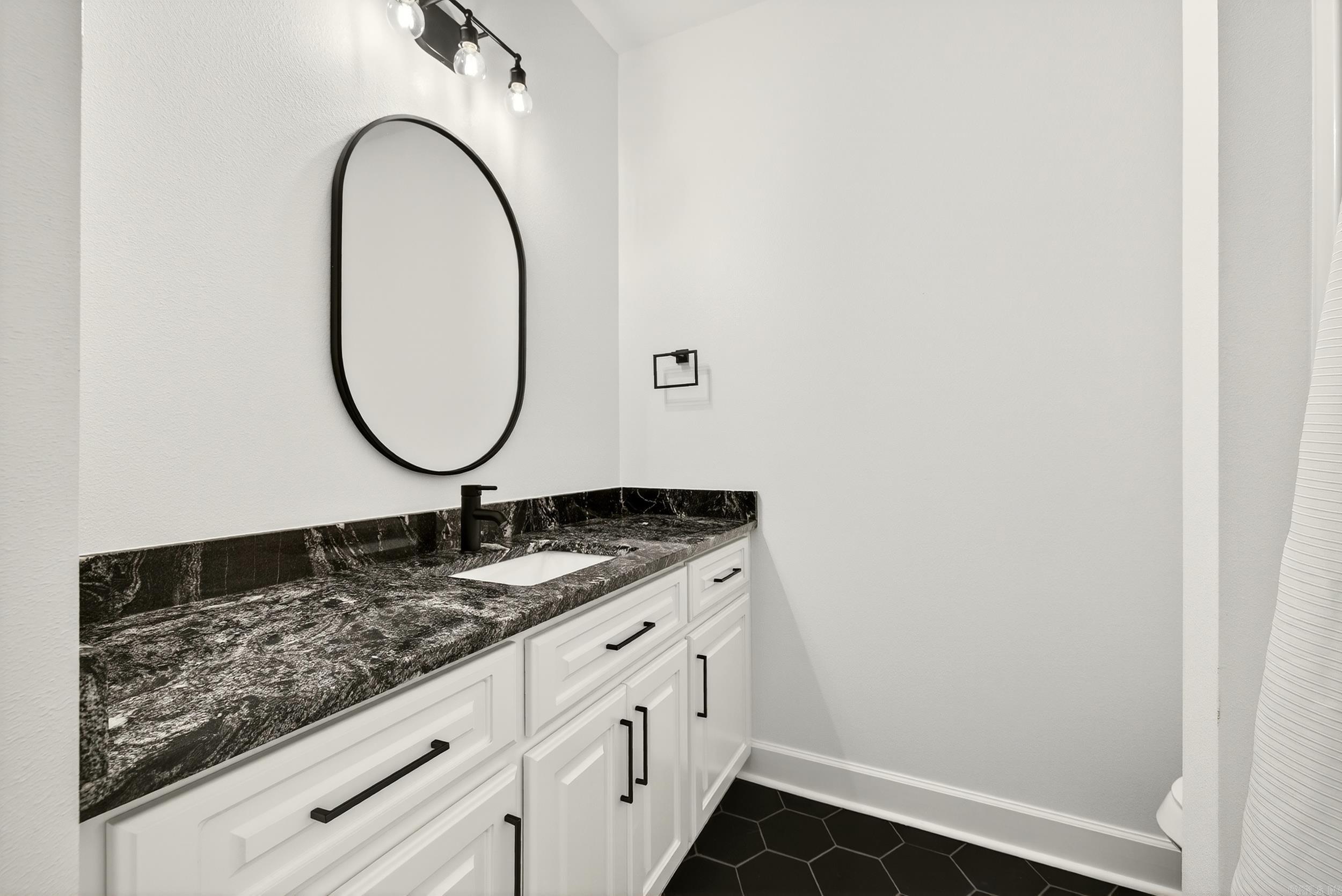 HIDDEN VALLEY ESTATES - Residential