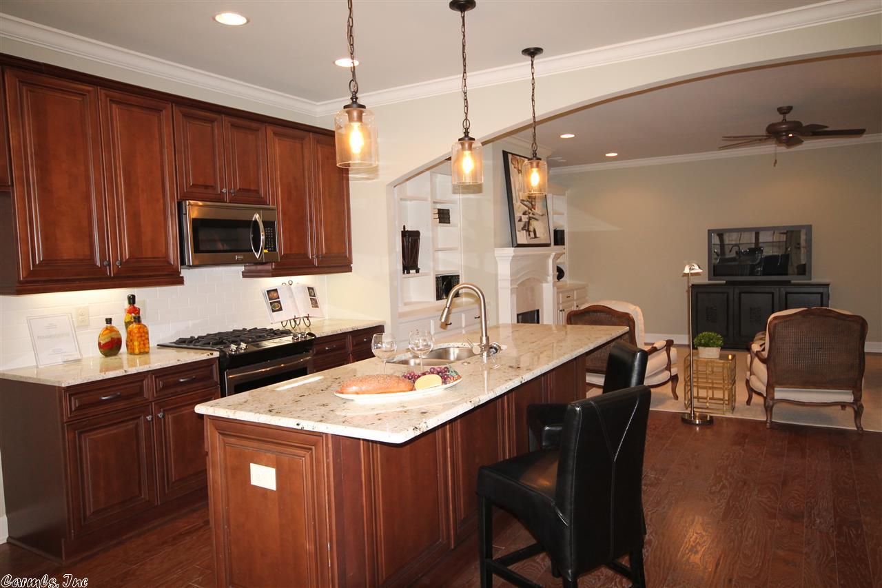 BISHOP PLACE - LITTLE ROCK - Residential