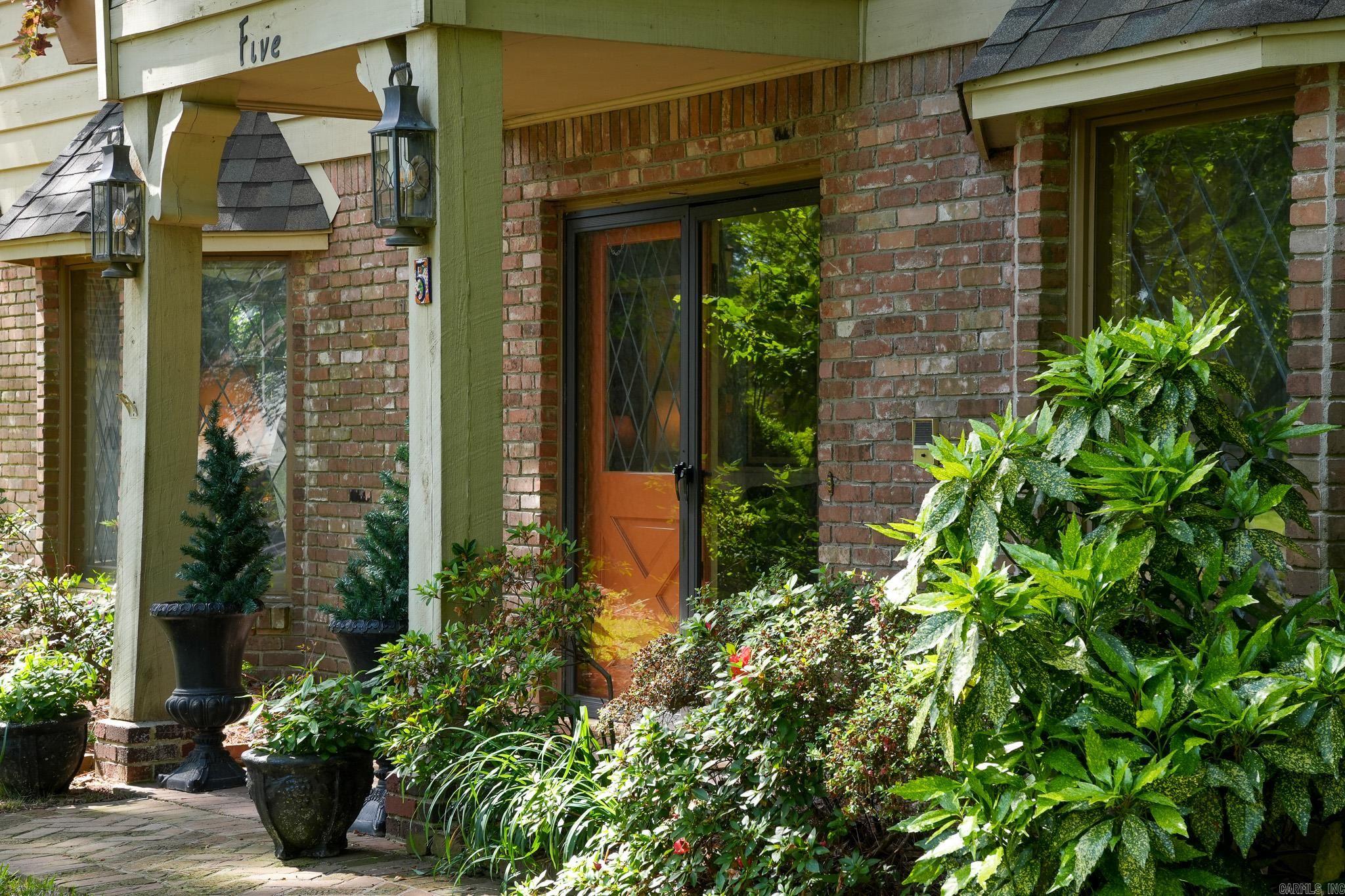 SOUTHERN PINES COVE - Residential