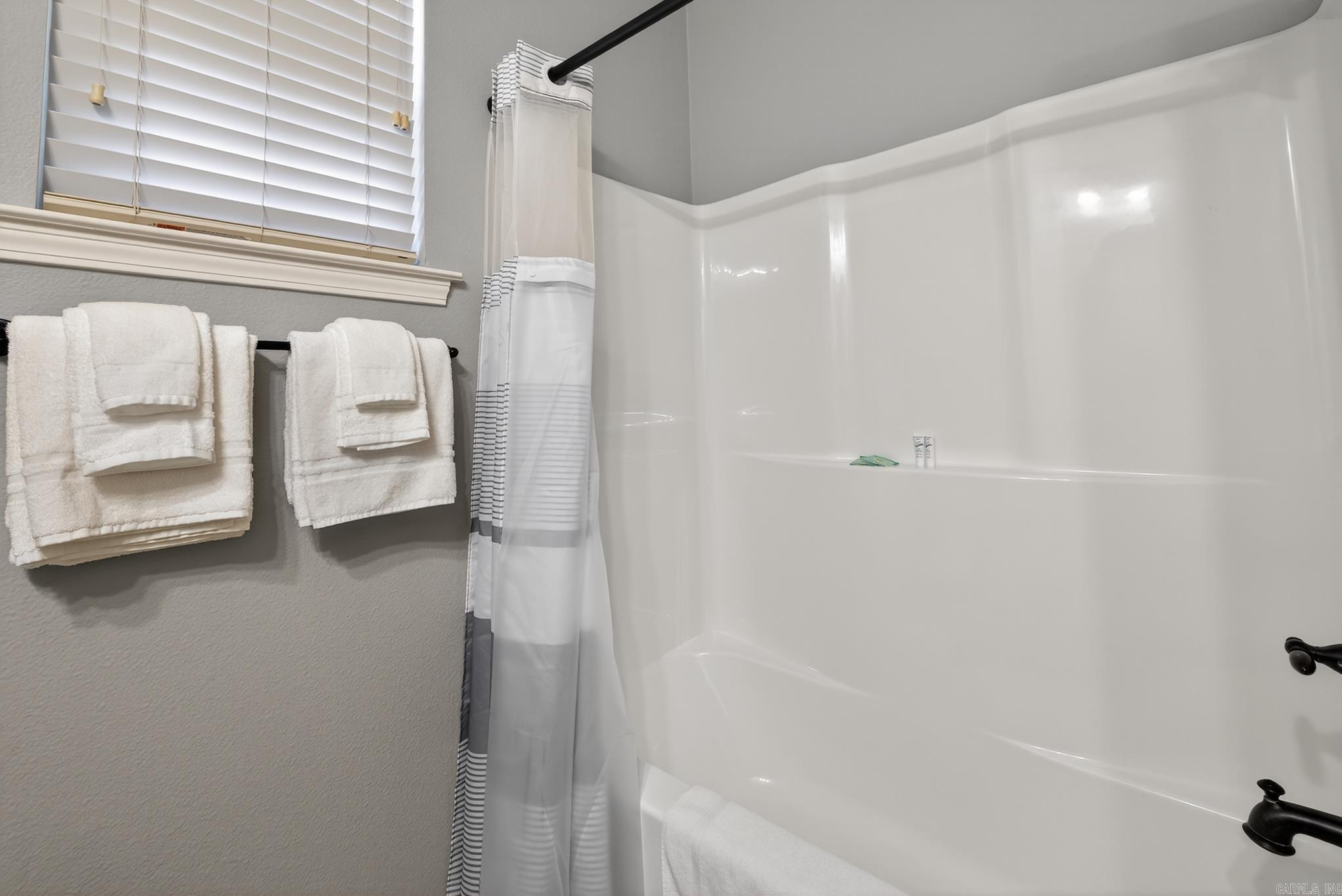 Cresta - Residential