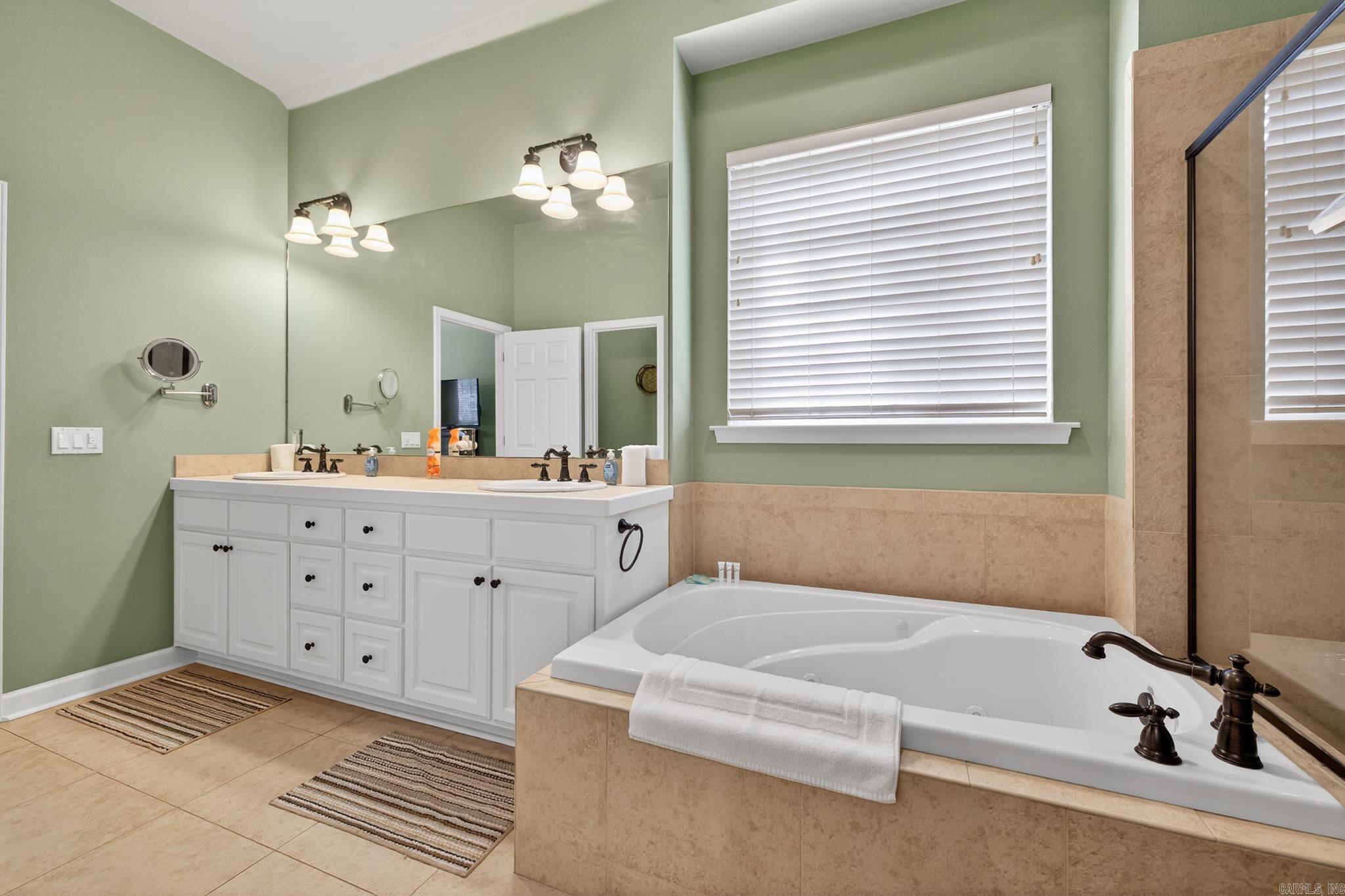 Cresta - Residential