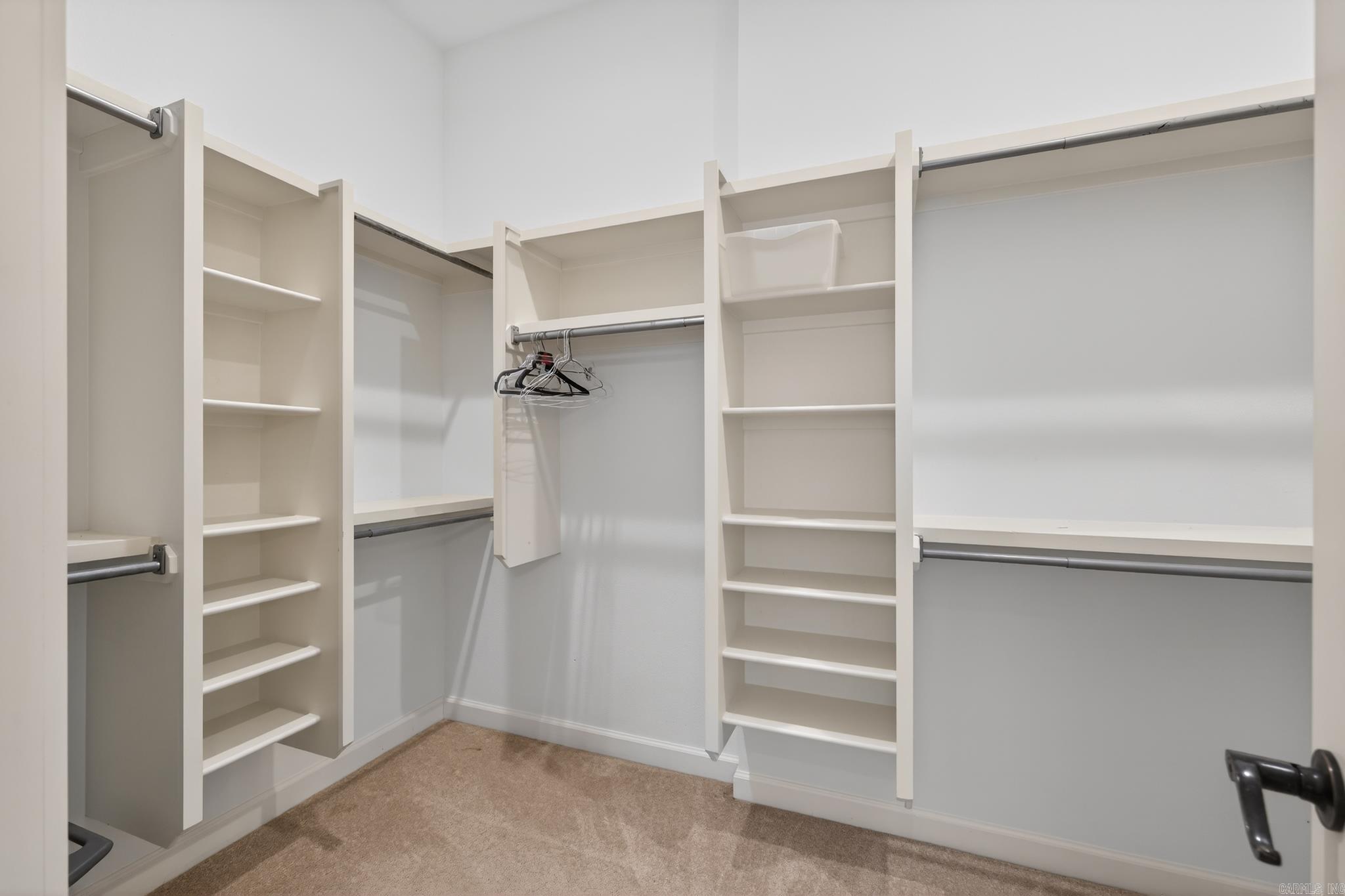 Cresta - Residential