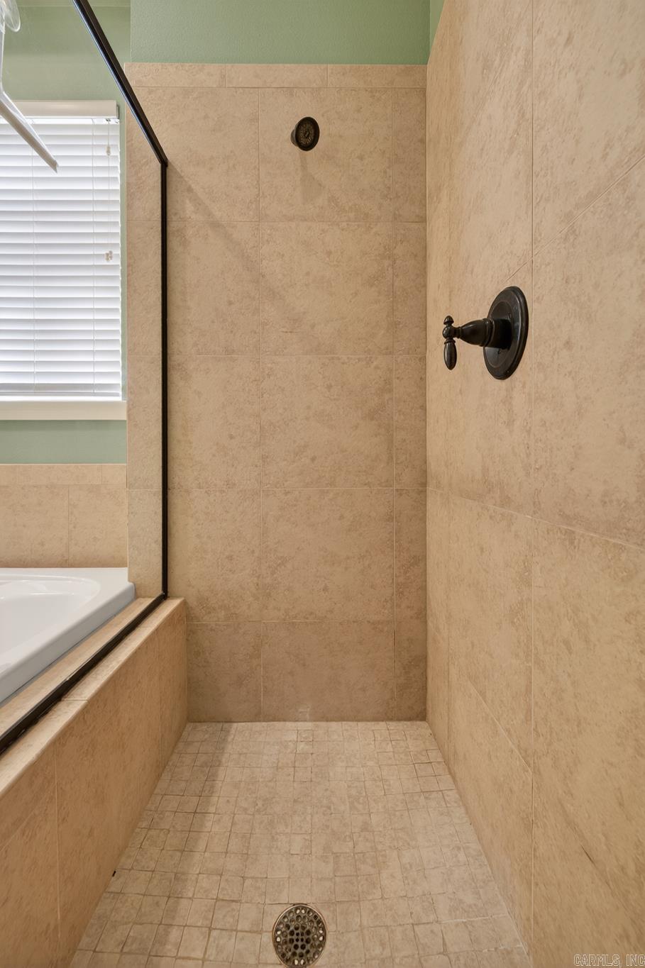 Cresta - Residential