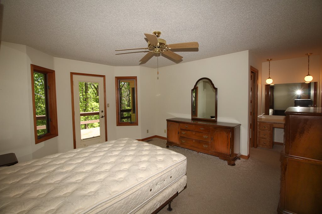 Mariposa - Residential