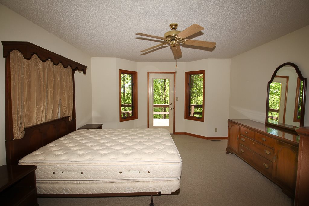 Mariposa - Residential