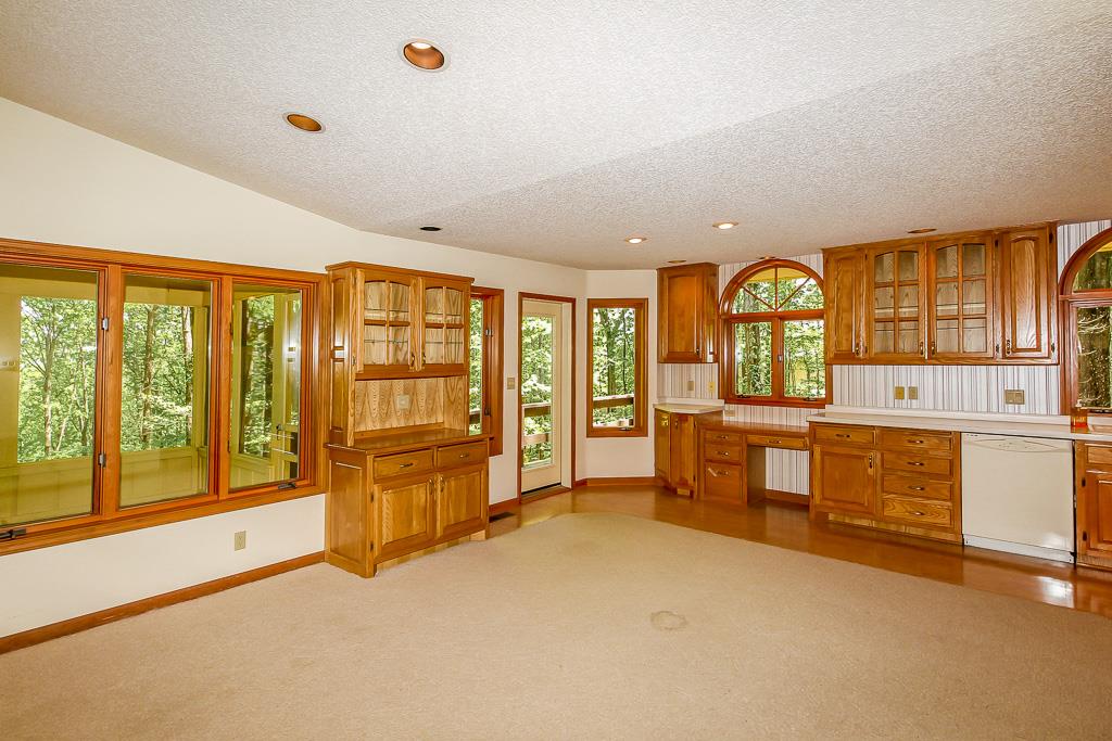 Mariposa - Residential