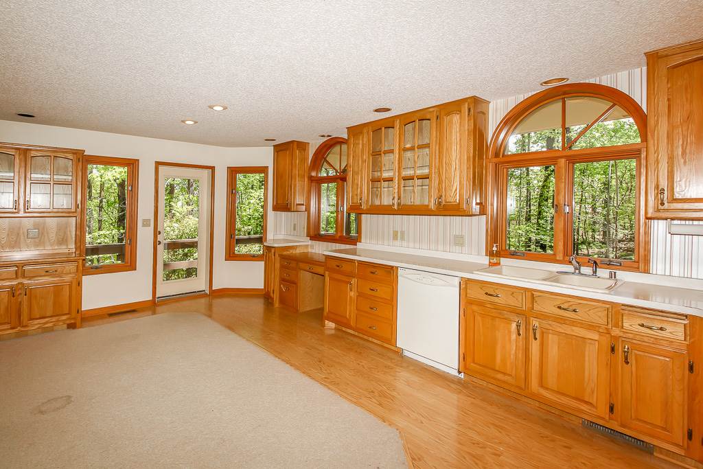 Mariposa - Residential