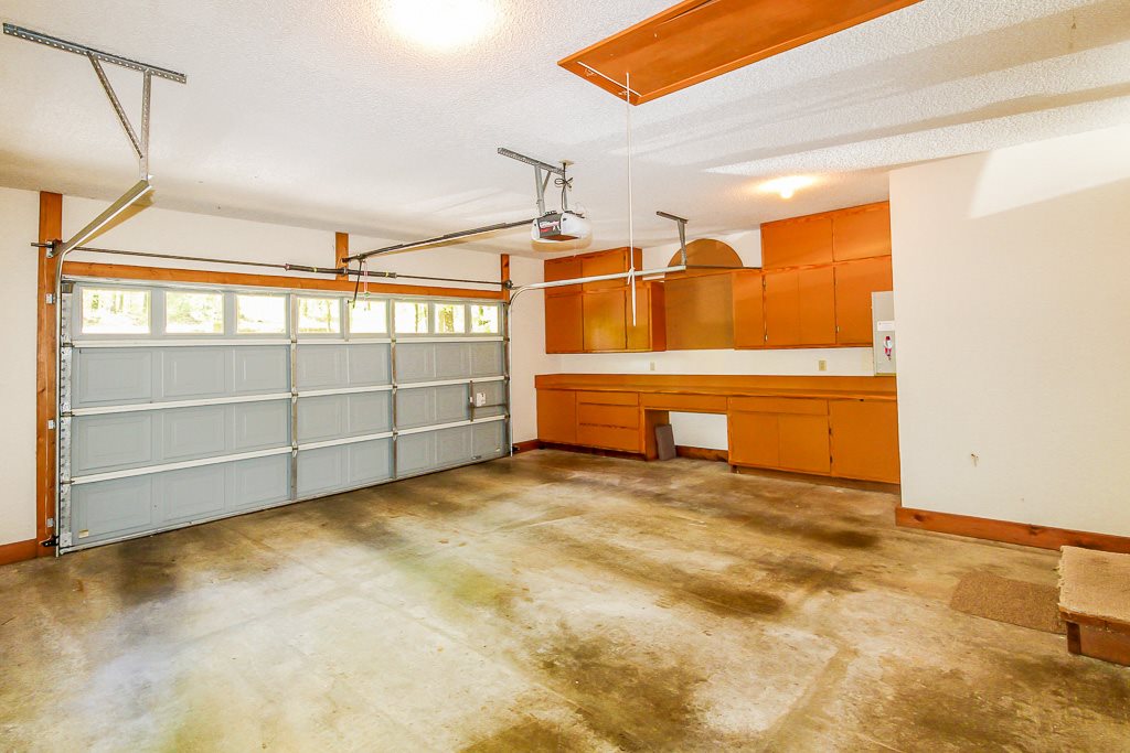 Mariposa - Residential