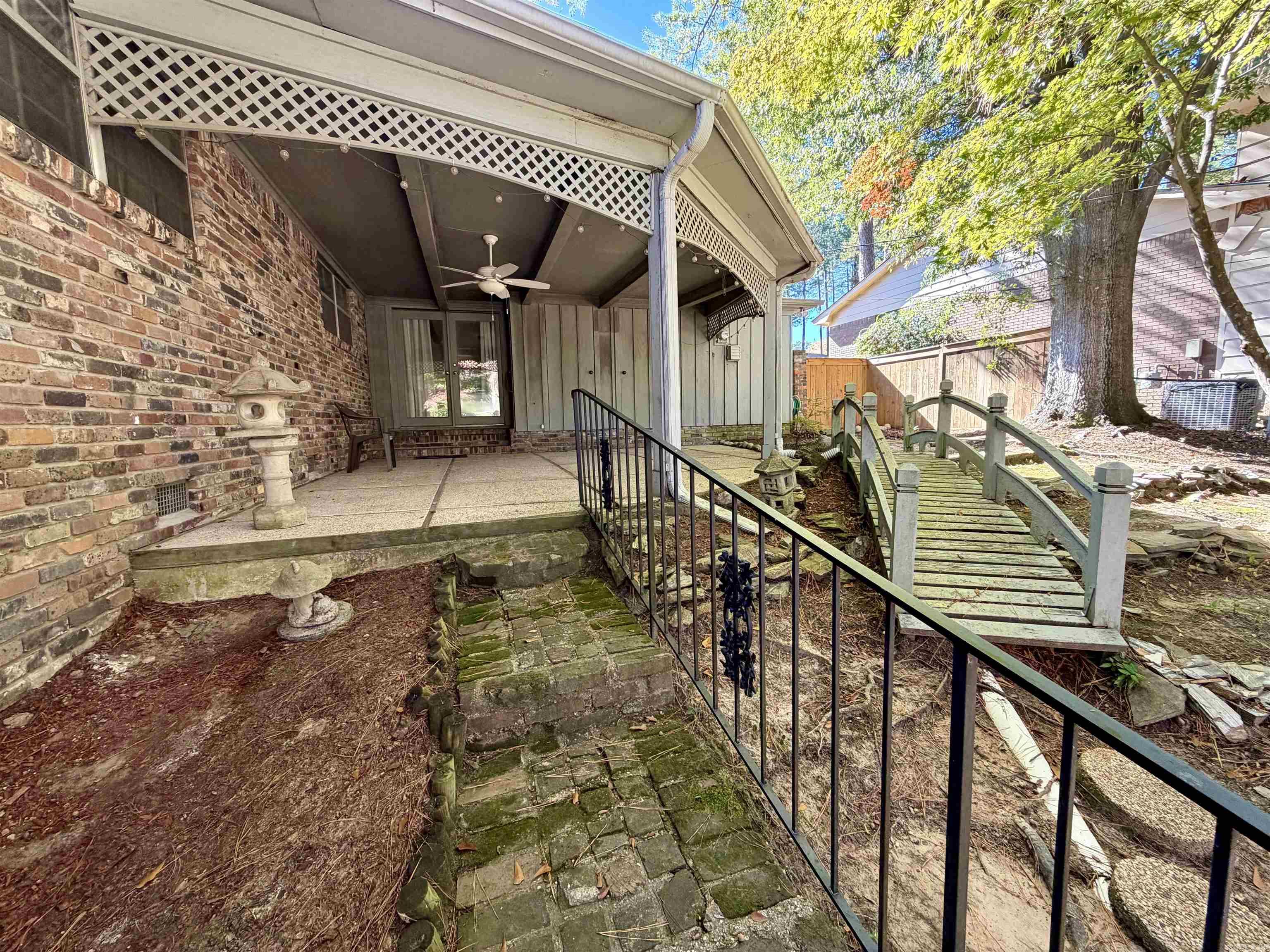 Raquet Club - Residential