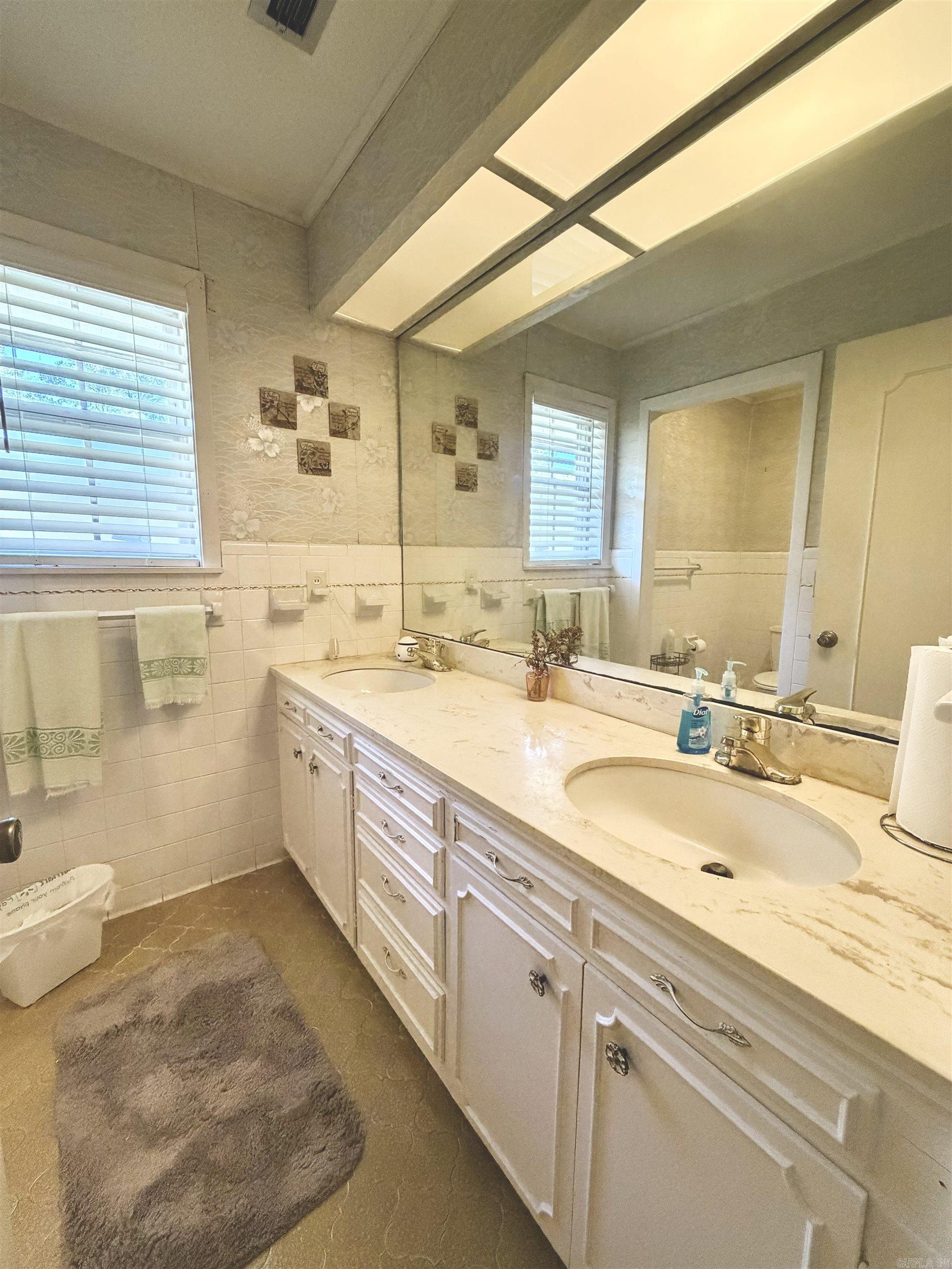 Raquet Club - Residential