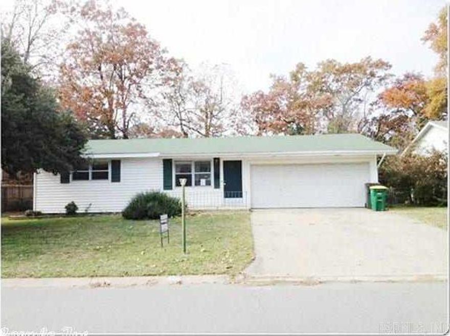 This lovely updated West Little Rock home includes 3 bedrooms, 2 full baths, 2 car garage, large yard, and many more amenities. The tenant is responsible for maintaining the dehumidifier used for the hardwood floors. Close to shopping, dining, and much more! The lease for this property is for 2 years with a 3% increase after the first year. Income has to be 3x the amount of rent. This property does not accept section 8.
