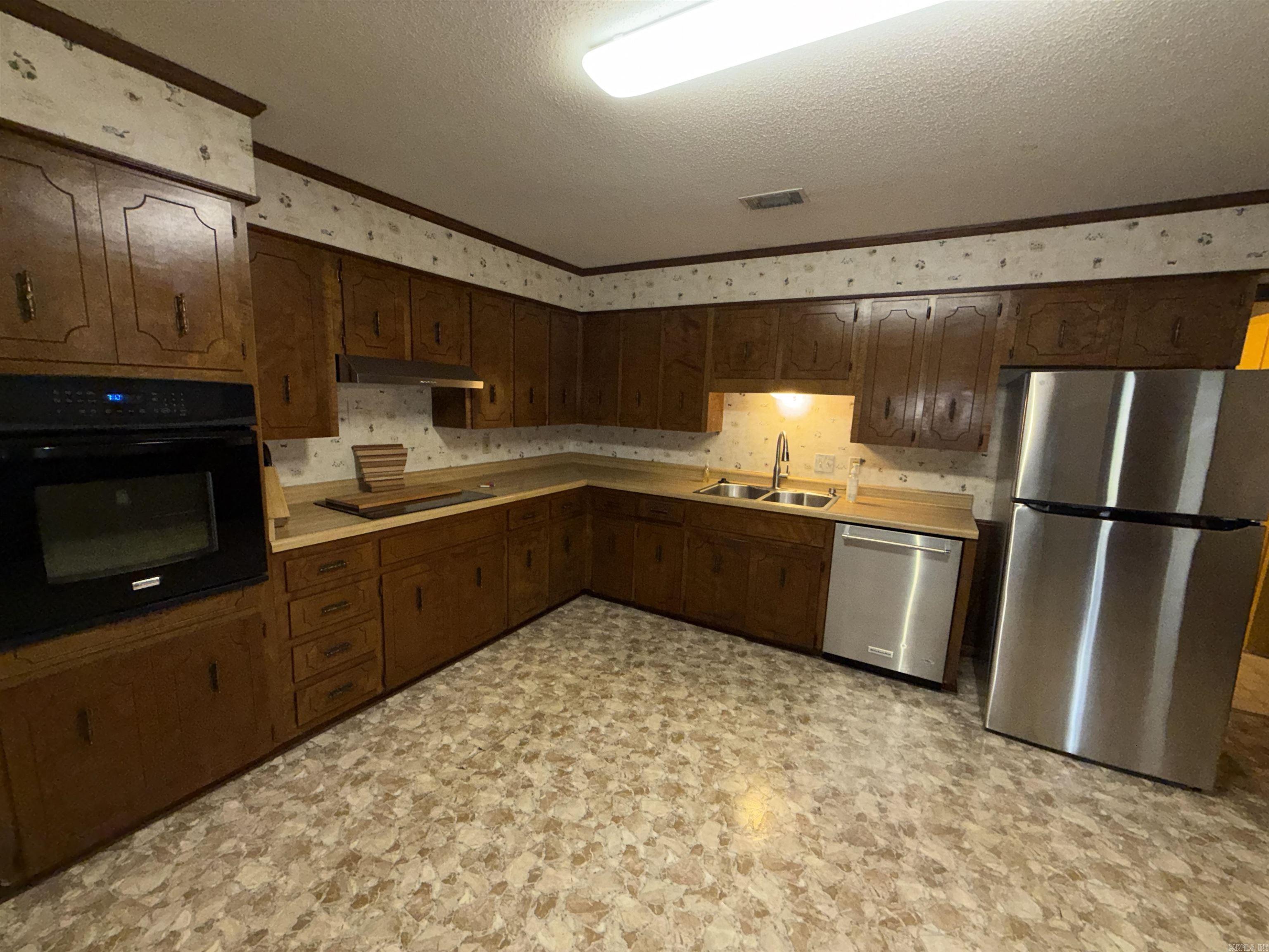 OTTER CREEK COMMUNITY - Residential