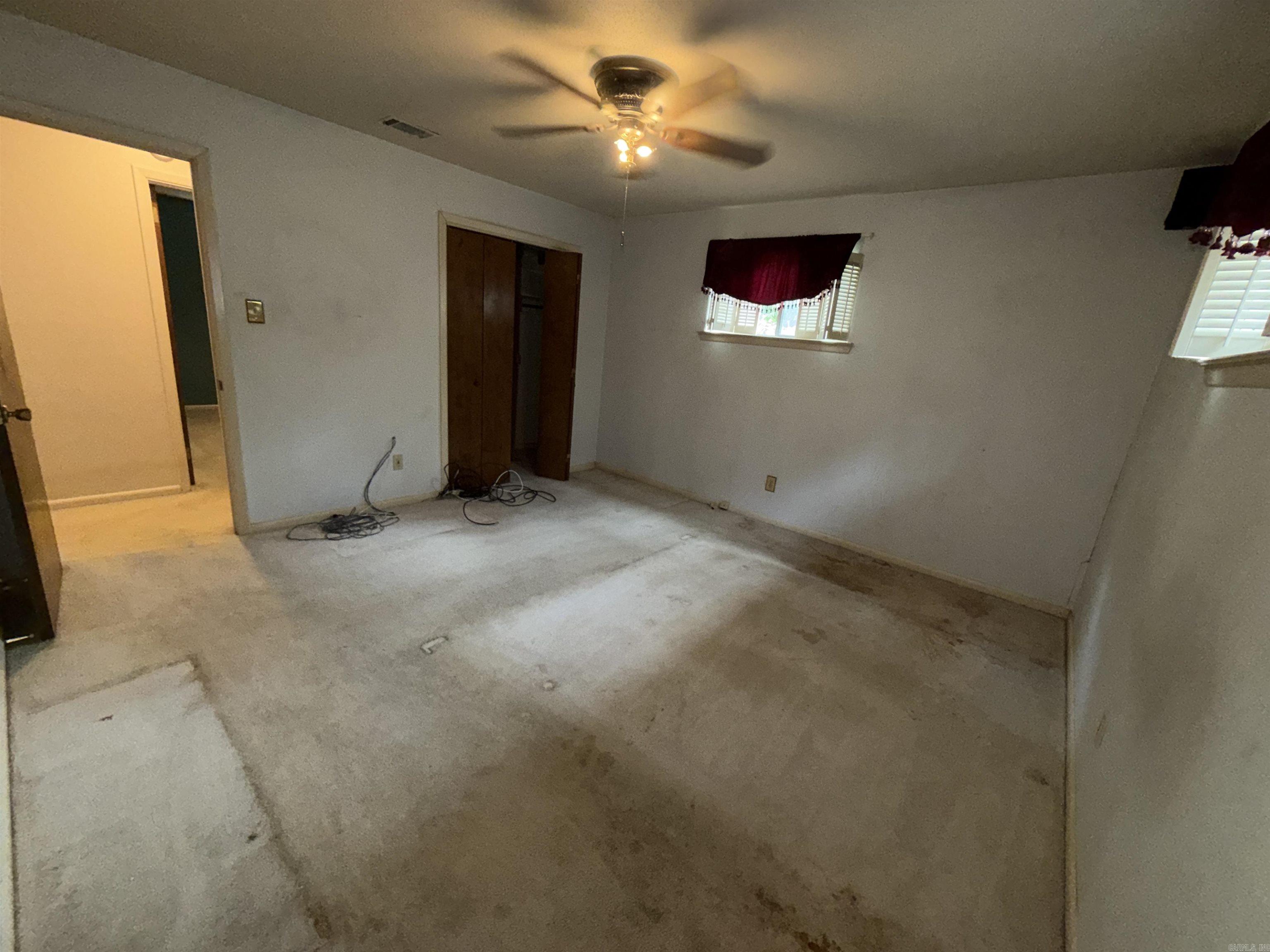 OTTER CREEK COMMUNITY - Residential