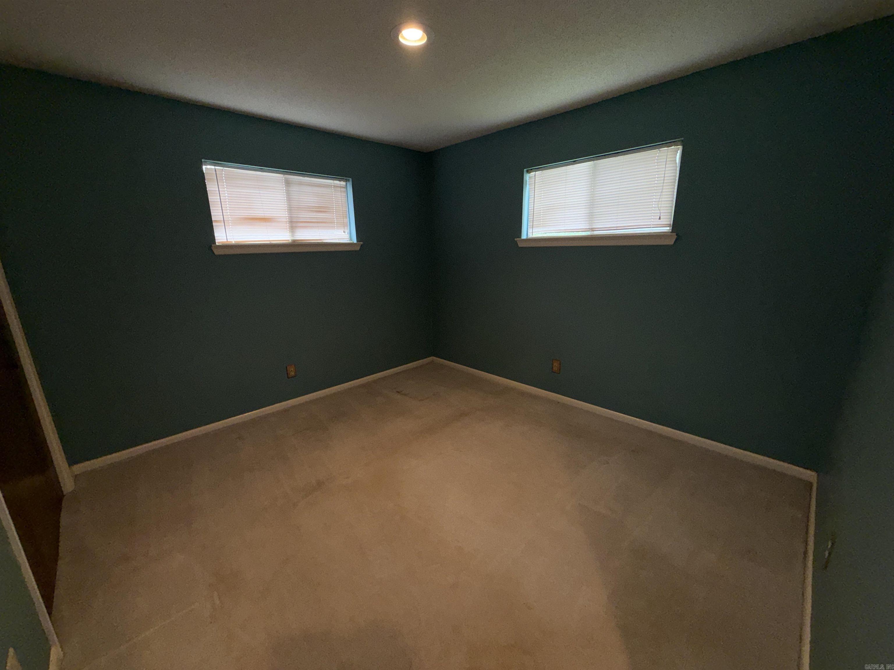 OTTER CREEK COMMUNITY - Residential