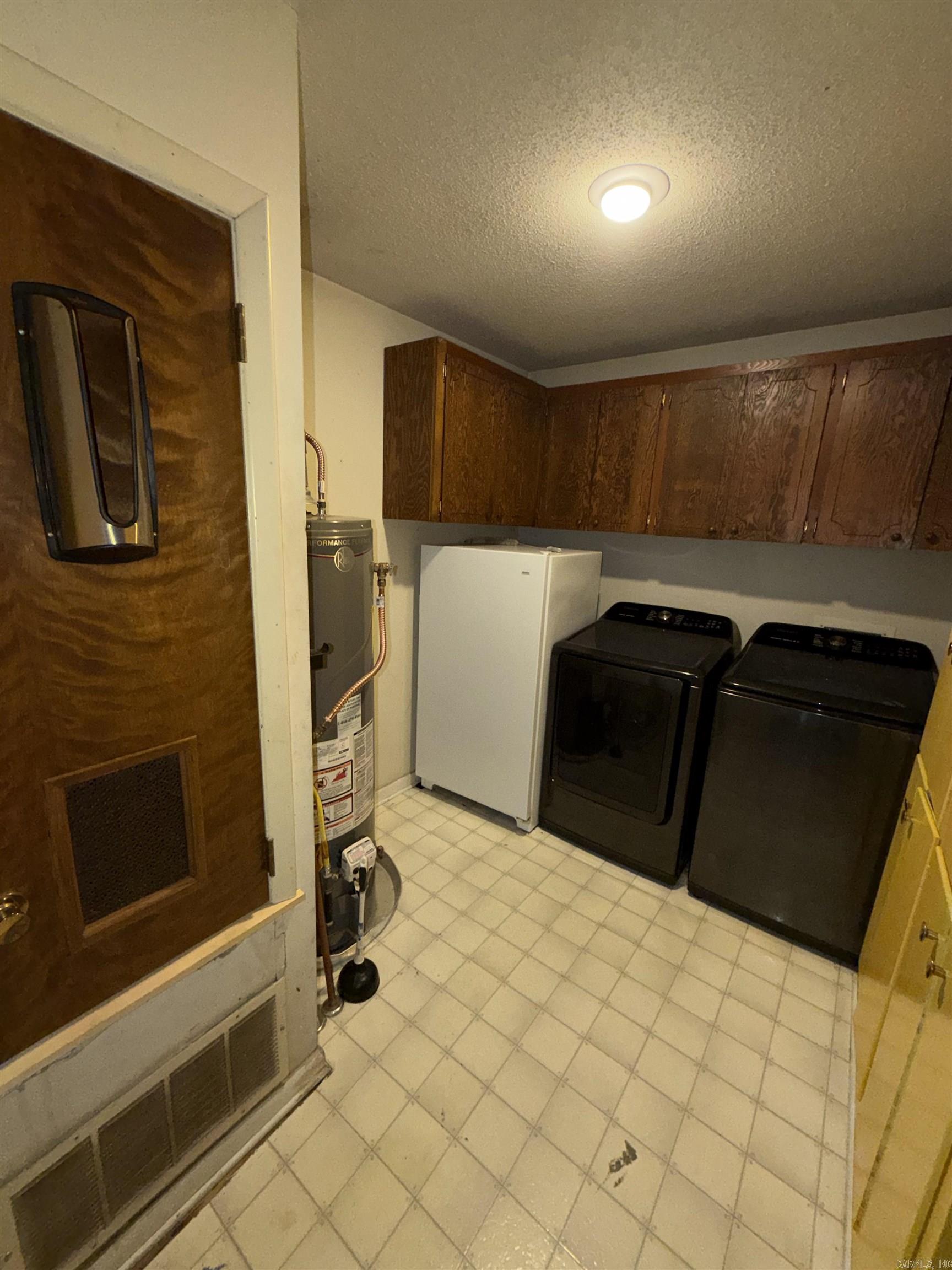 OTTER CREEK COMMUNITY - Residential