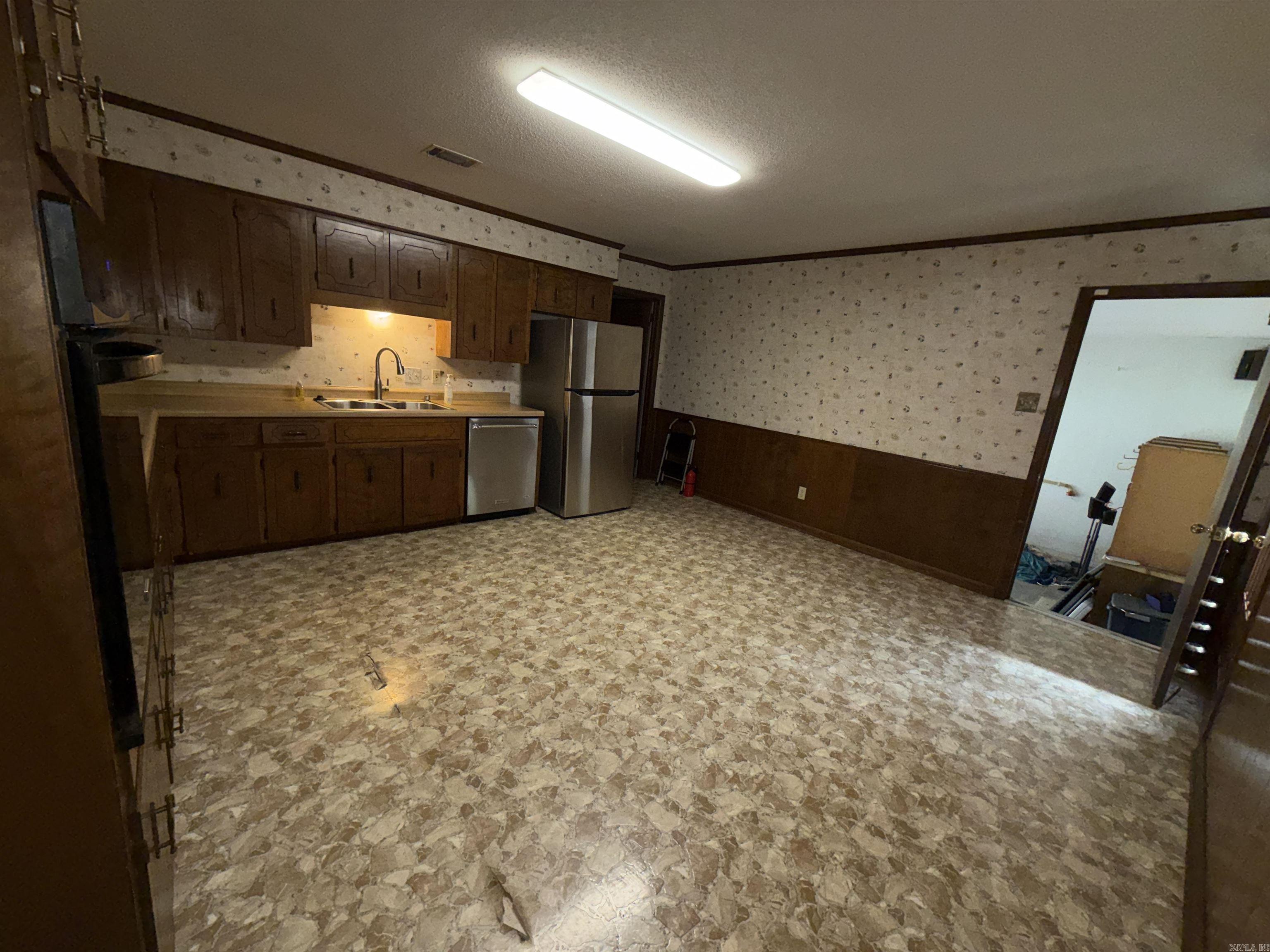 OTTER CREEK COMMUNITY - Residential