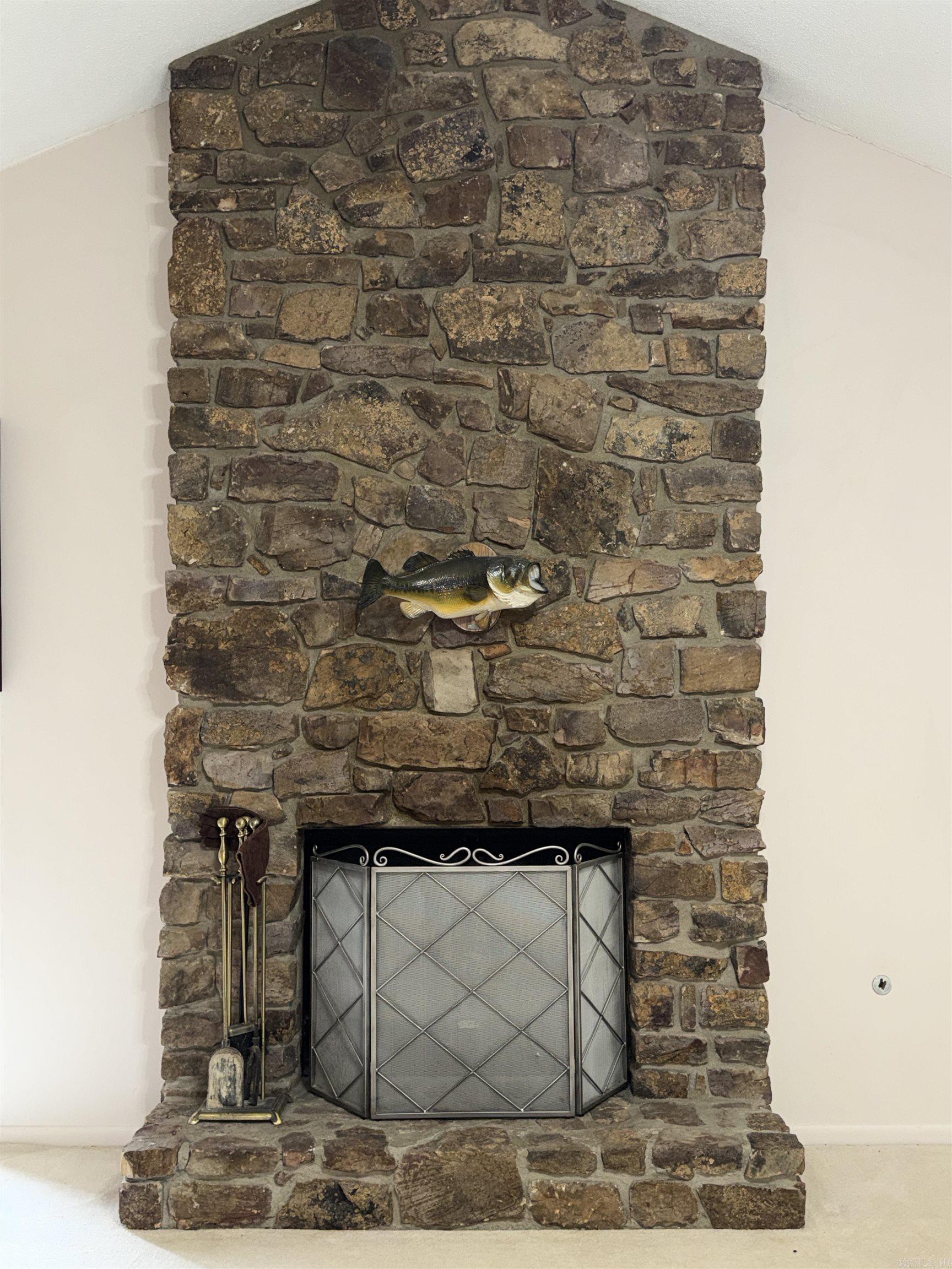 OTTER CREEK COMMUNITY - Residential