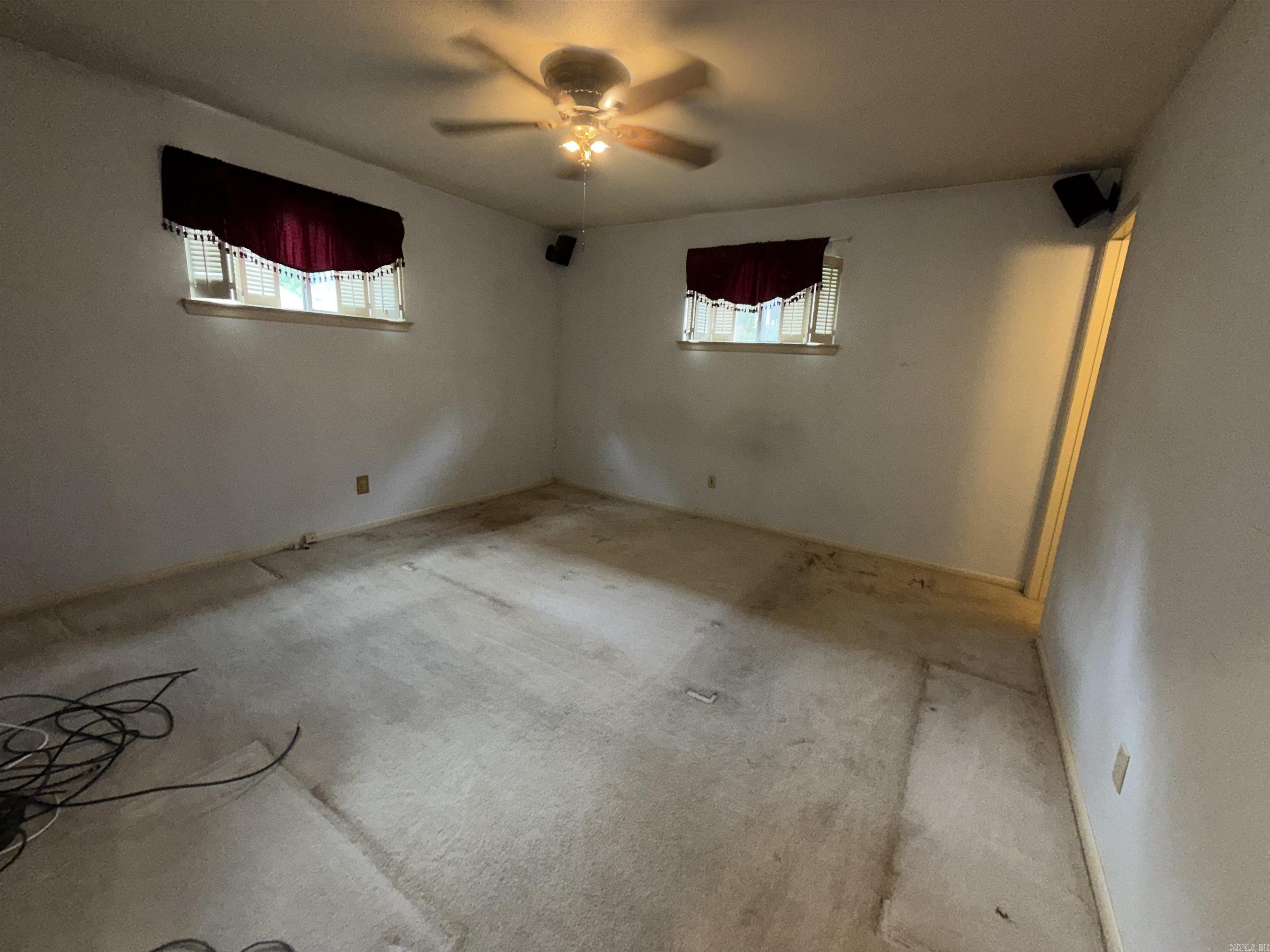 OTTER CREEK COMMUNITY - Residential