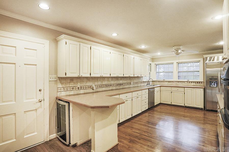 SHANNON HILLS s - Residential