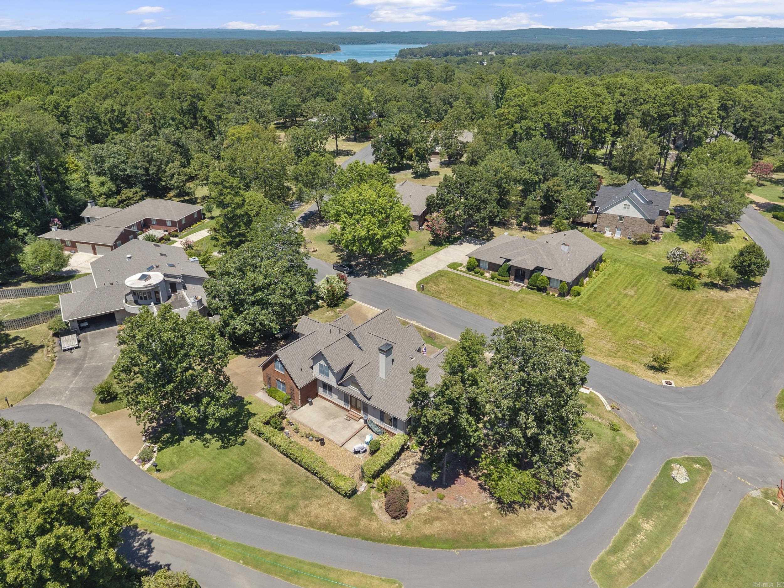 HUNTINGTON PLACE - Residential