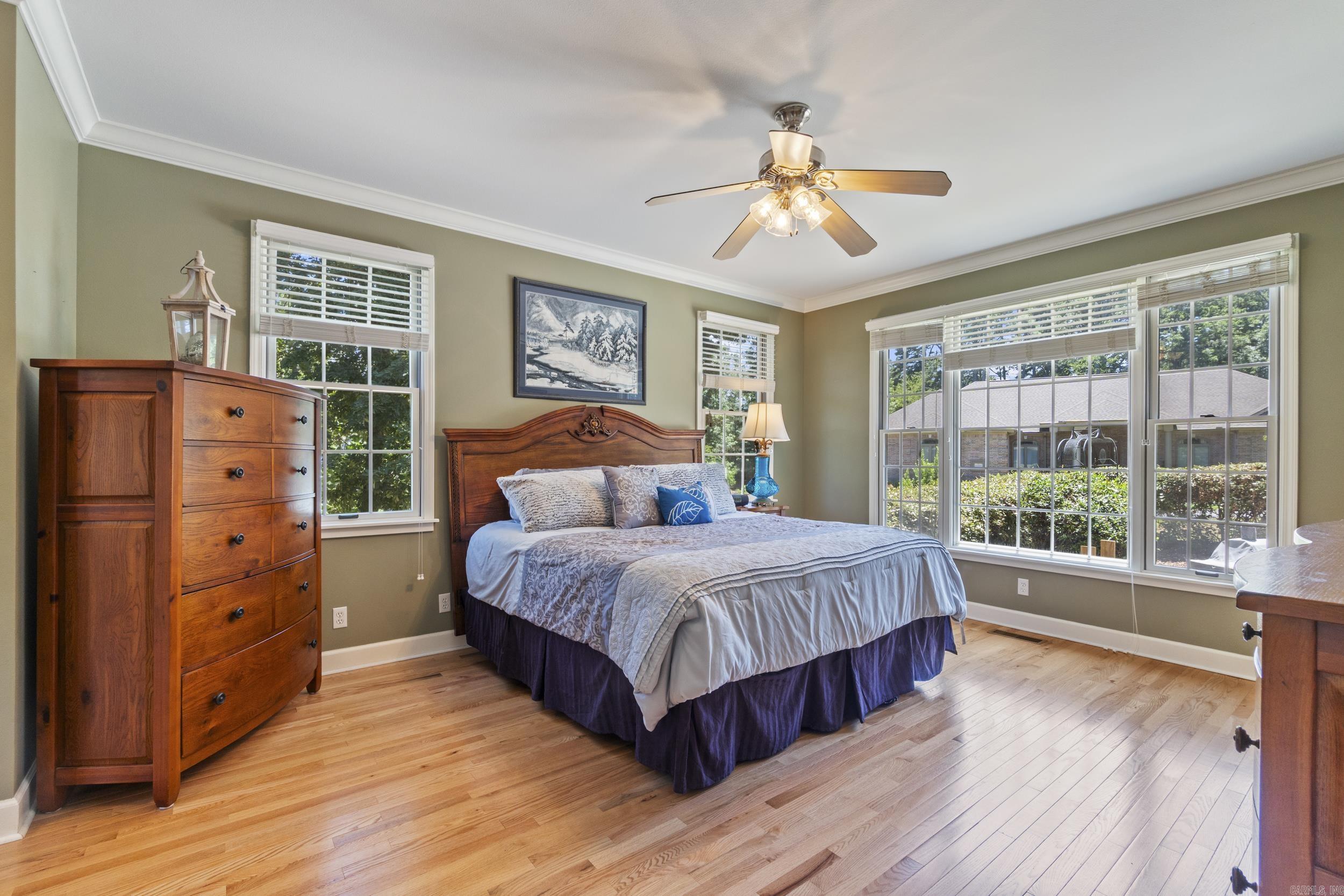 HUNTINGTON PLACE - Residential