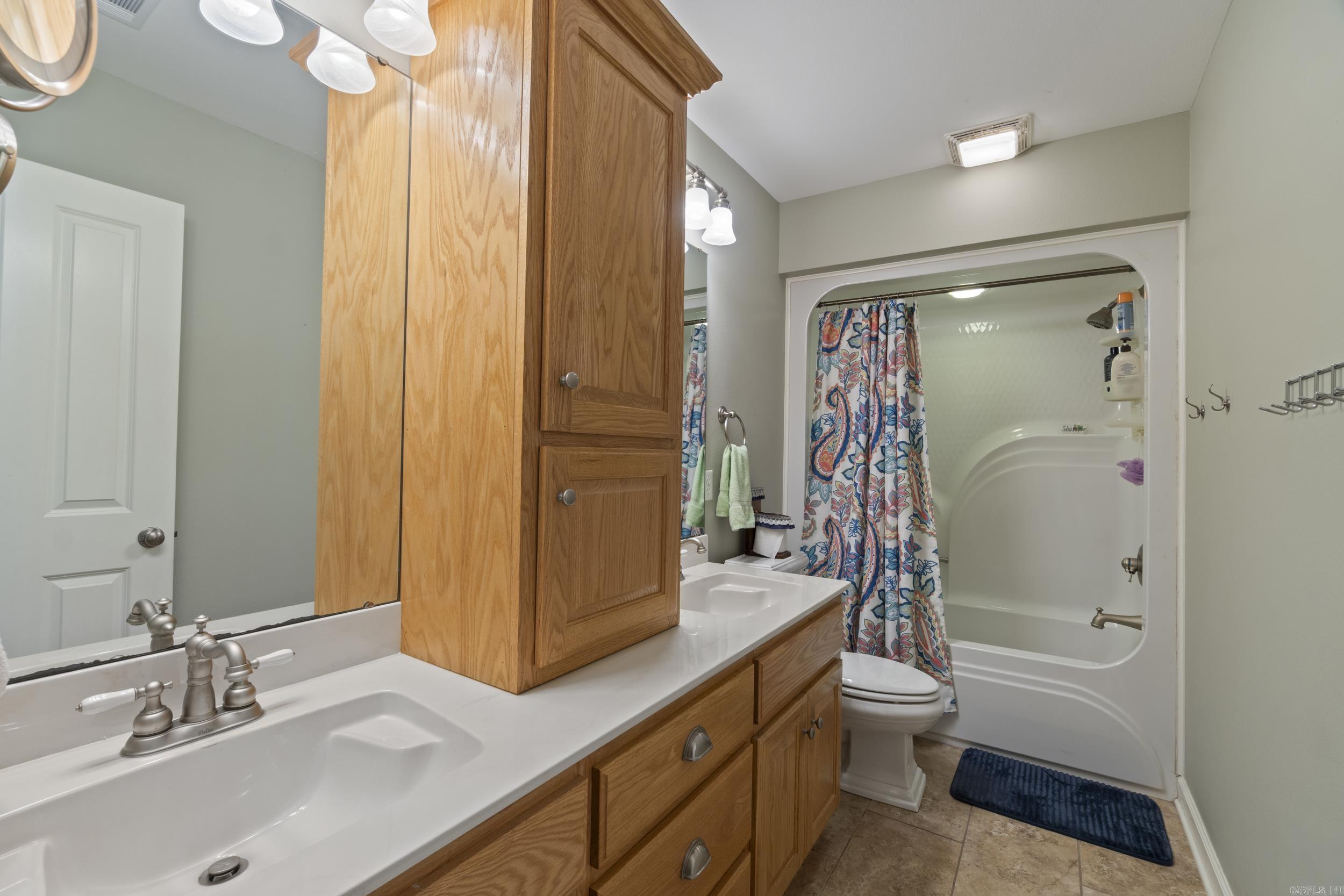 HUNTINGTON PLACE - Residential
