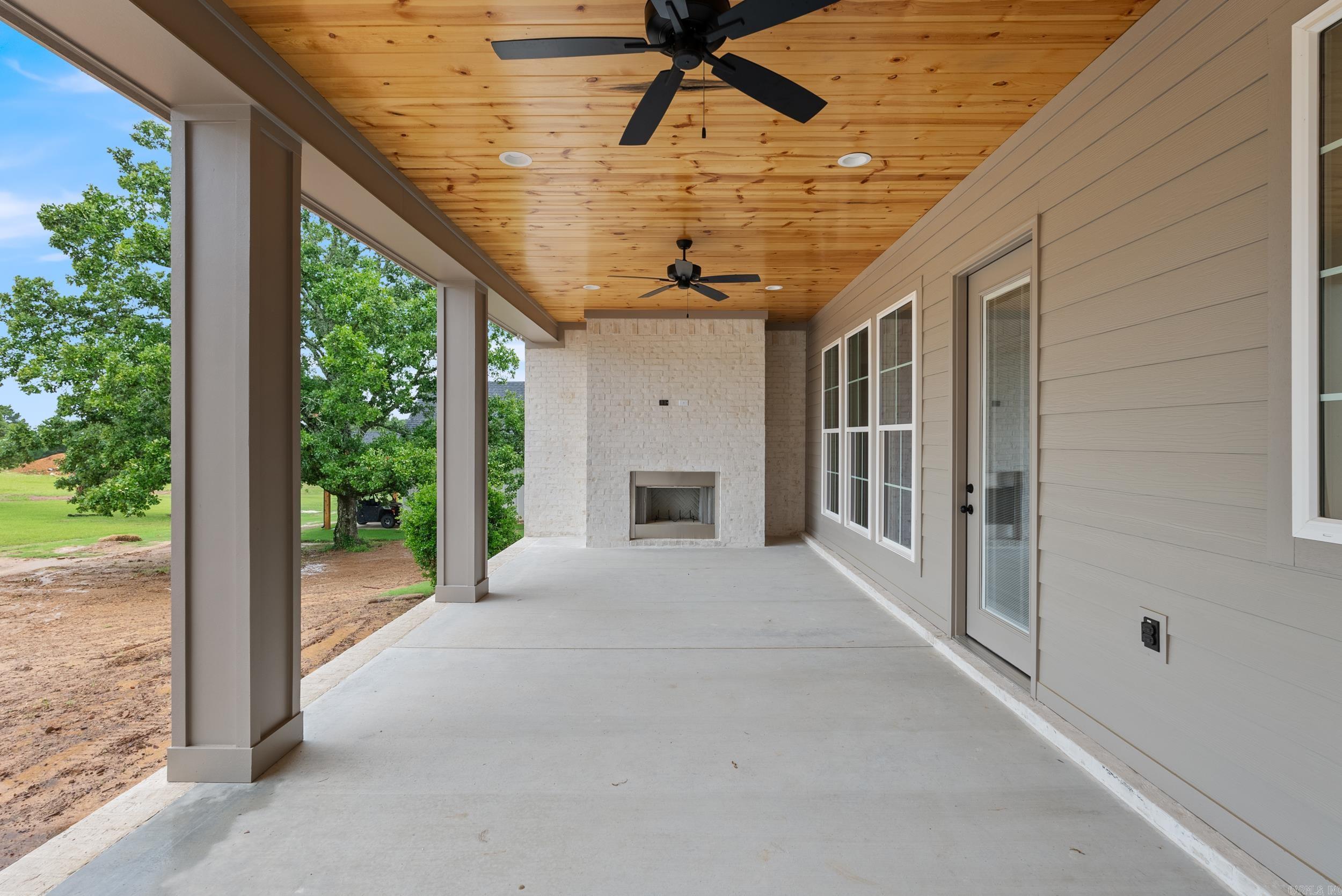 RESERVE AT PINE RIDGE - Residential