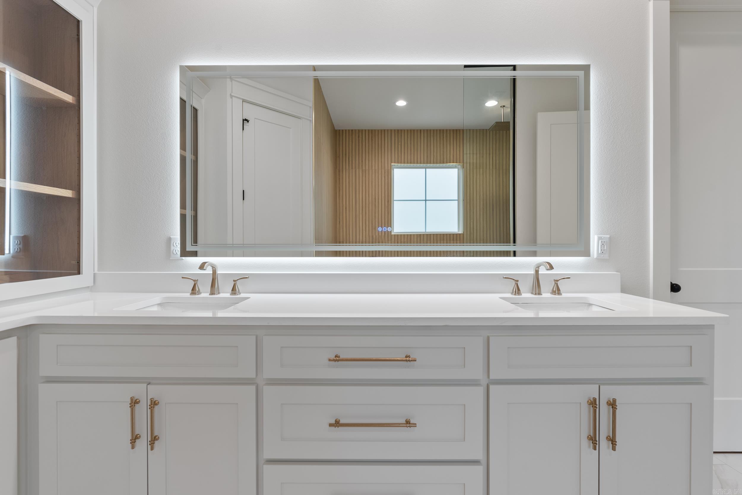 RESERVE AT PINE RIDGE - Residential