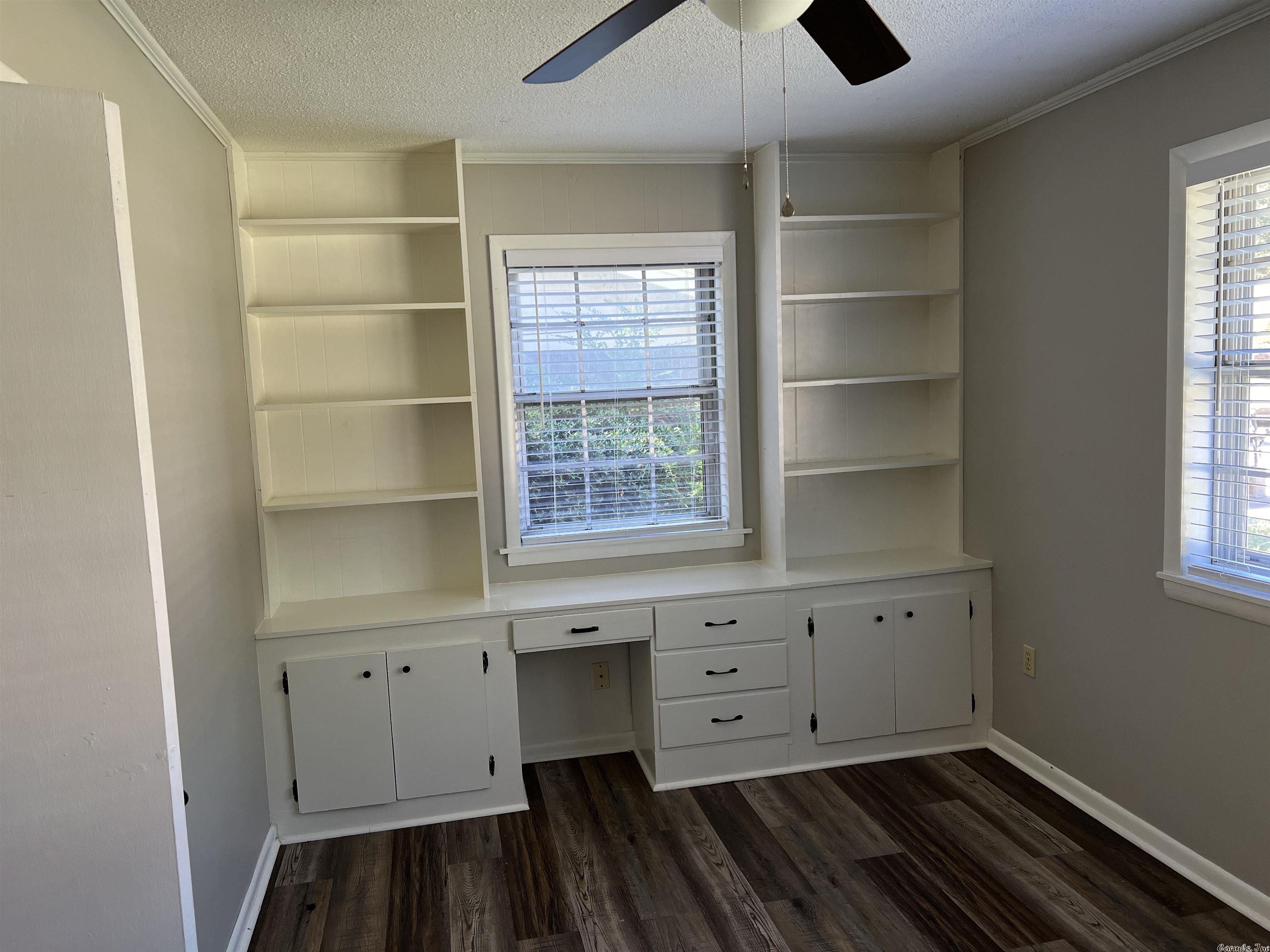 Conway Manor - Residential Lease