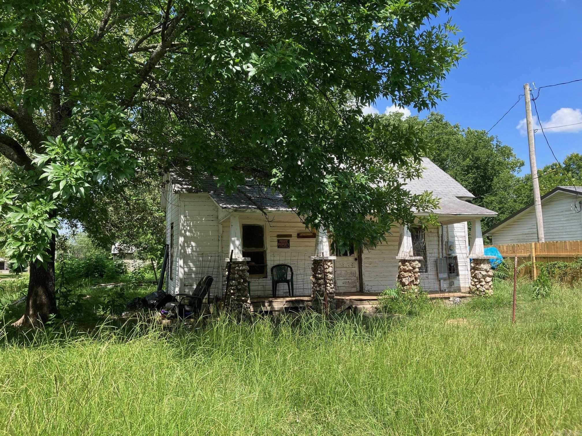 MENA ORIGINAL - Residential