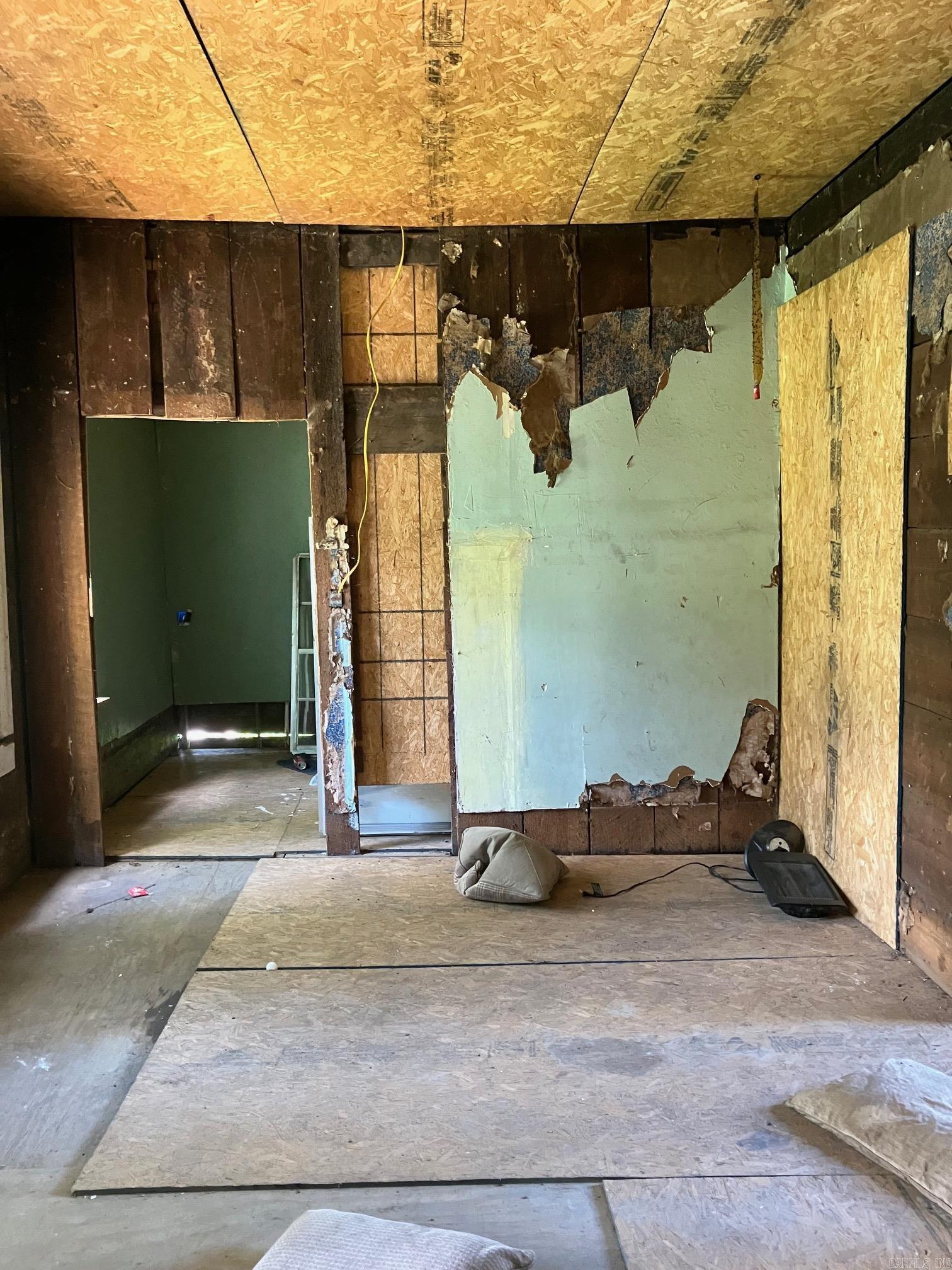 MENA ORIGINAL - Residential