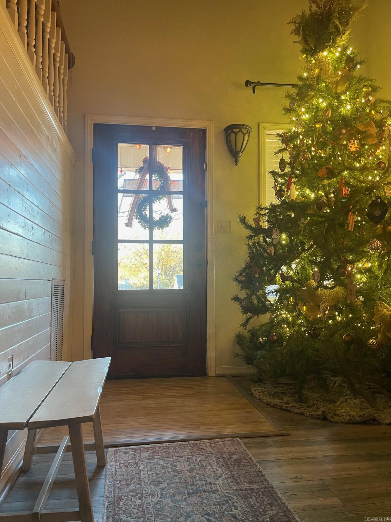 RIVER OAKS - Residential