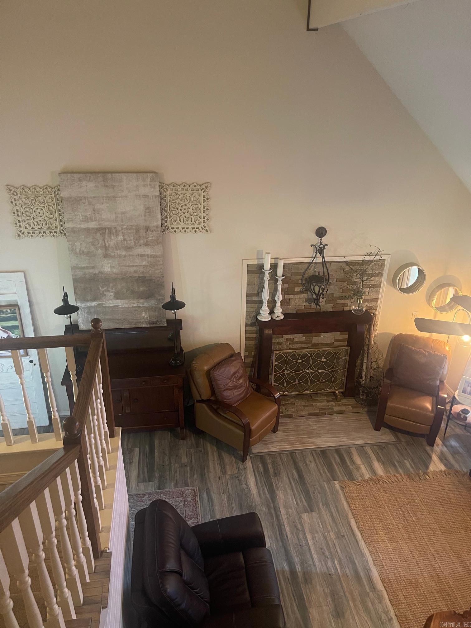 RIVER OAKS - Residential