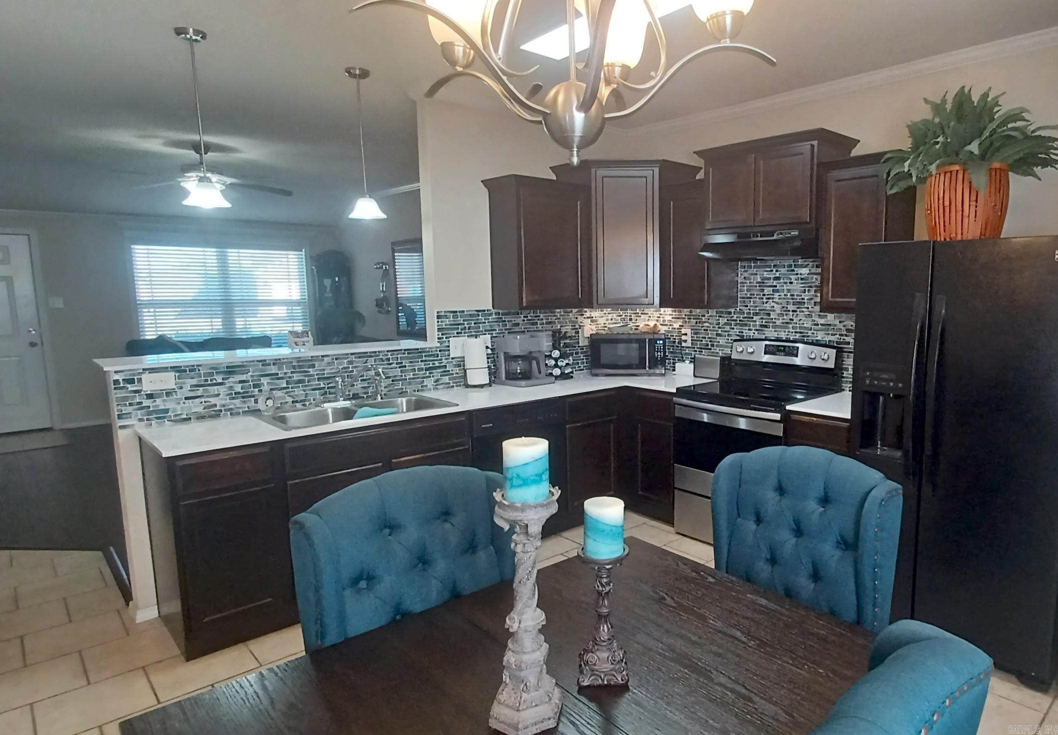 TRAMMEL ESTATES - Residential