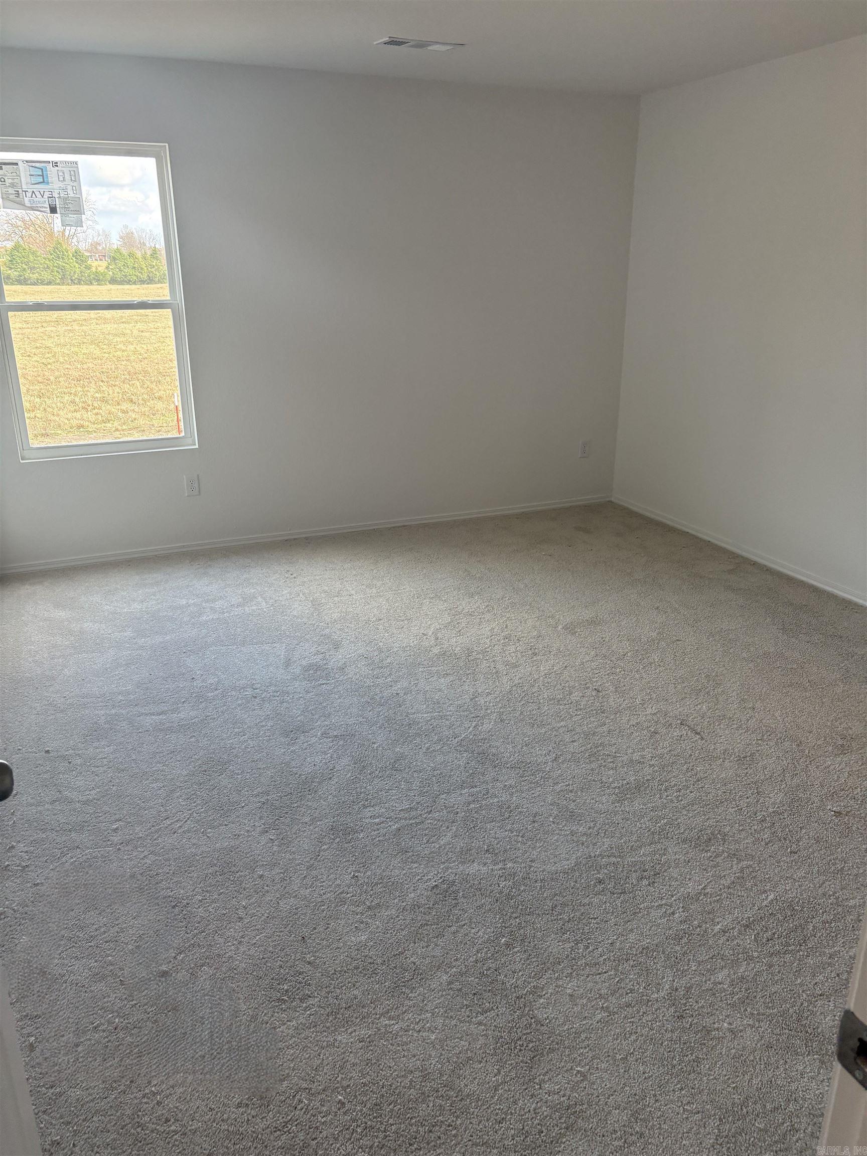 HILL FARM - Residential