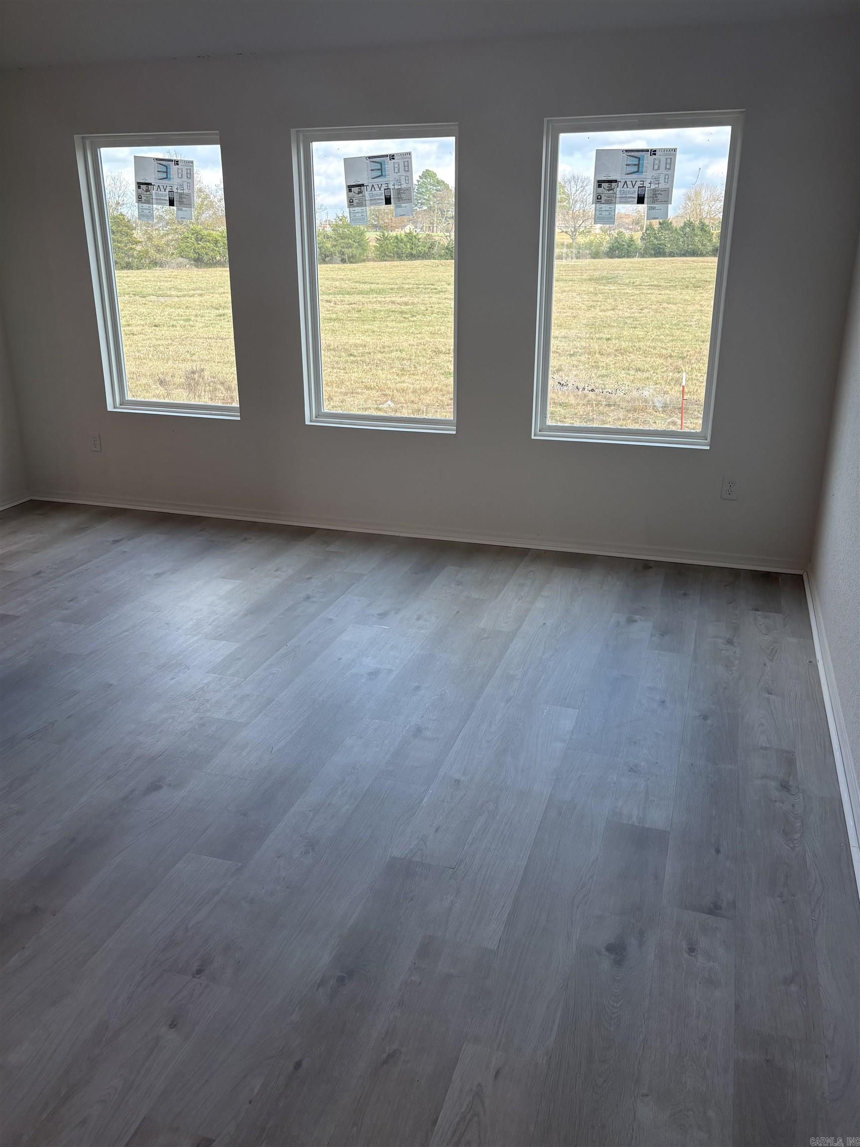 HILL FARM - Residential