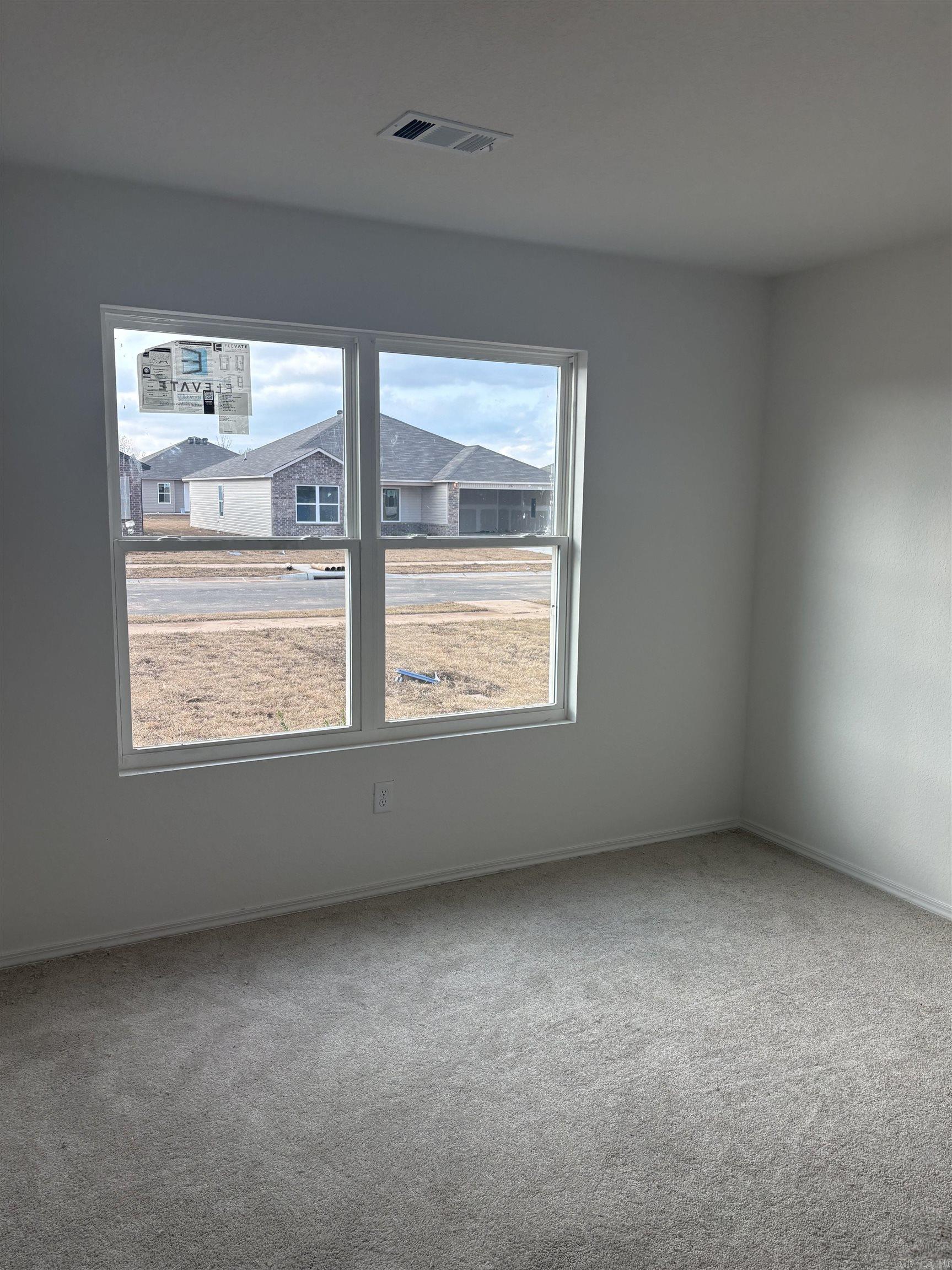 HILL FARM - Residential