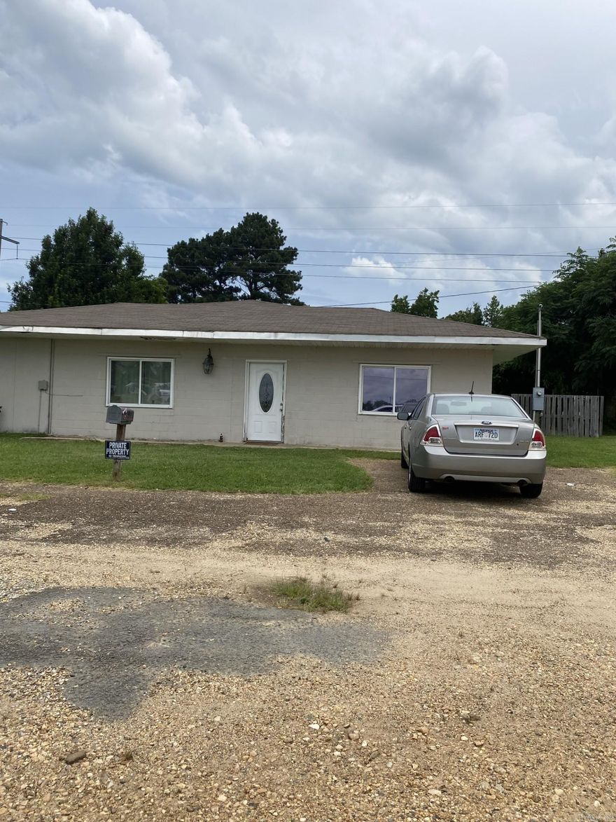 very good condition inside and clean heat and air unit 7 years old  and roof 7 years old good investment property