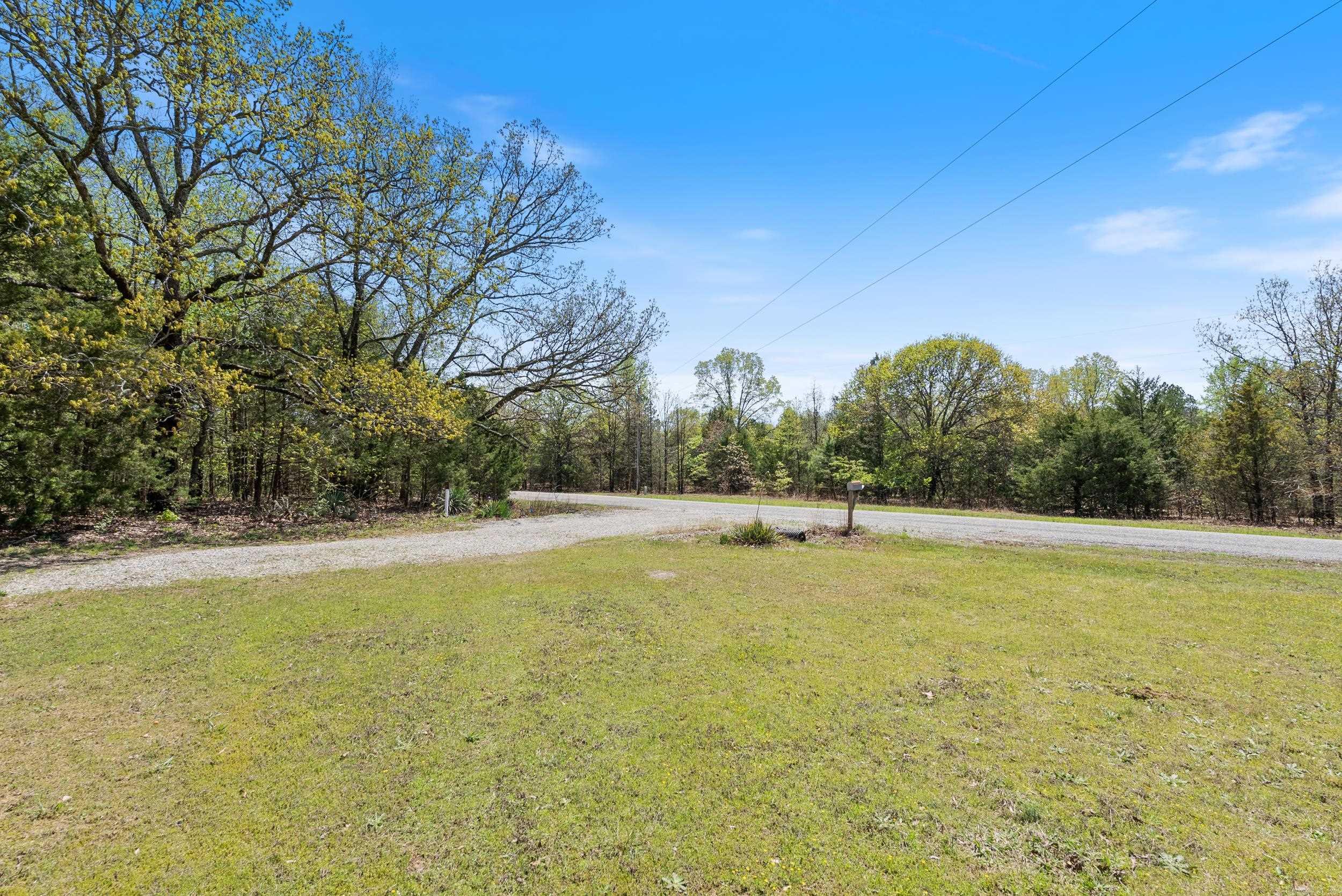 Metes & Bounds - Land