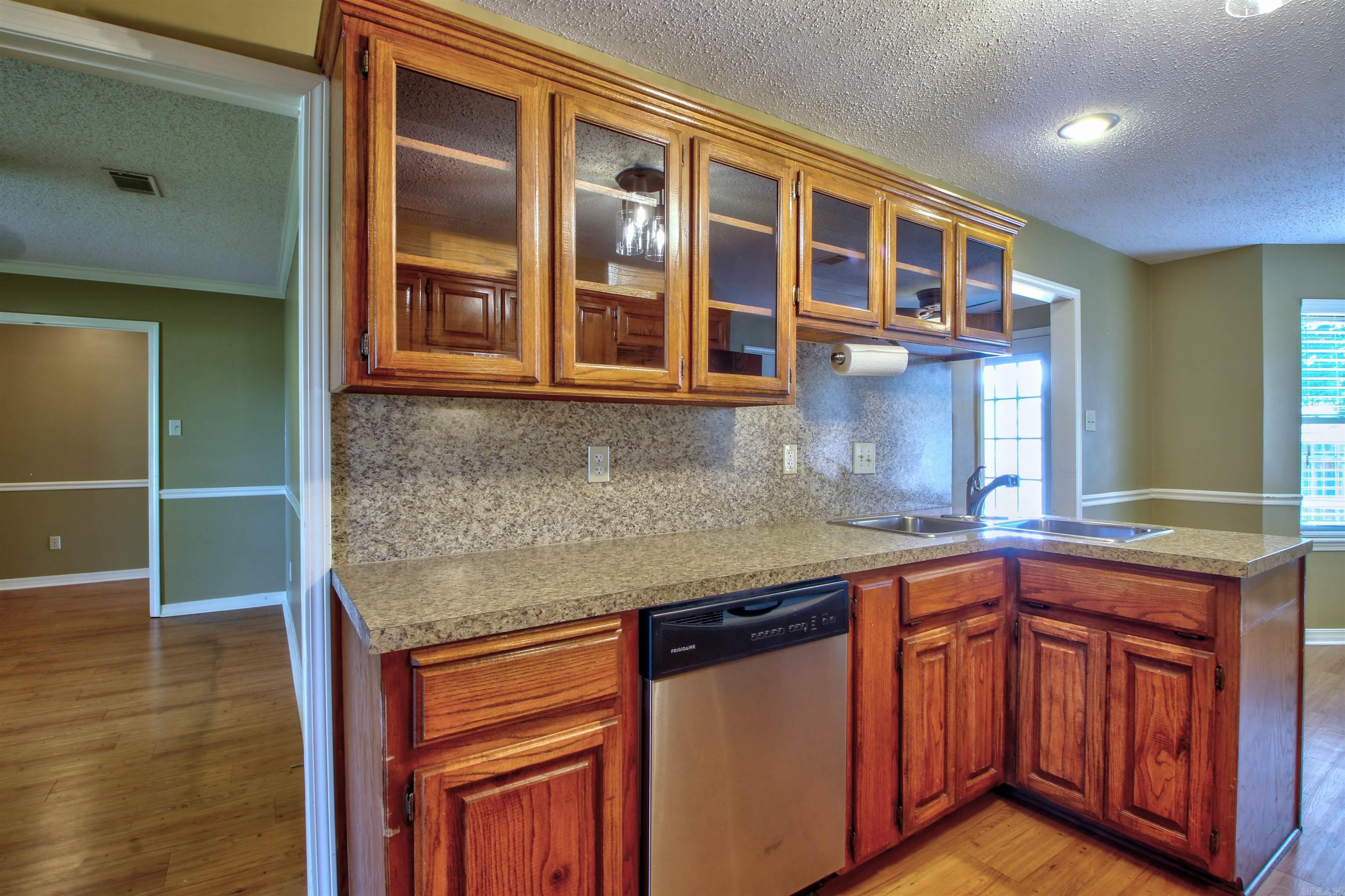 PARKWAY PLACE - Residential