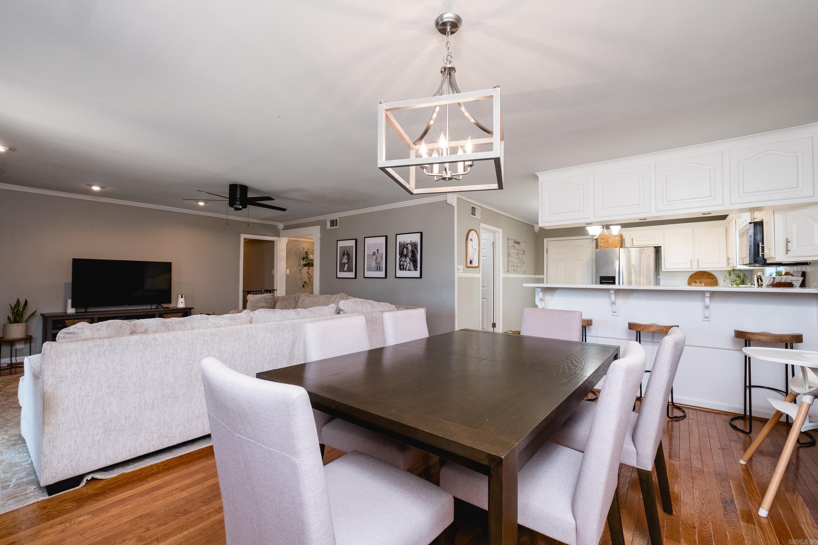 PLEASANT FOREST - Residential