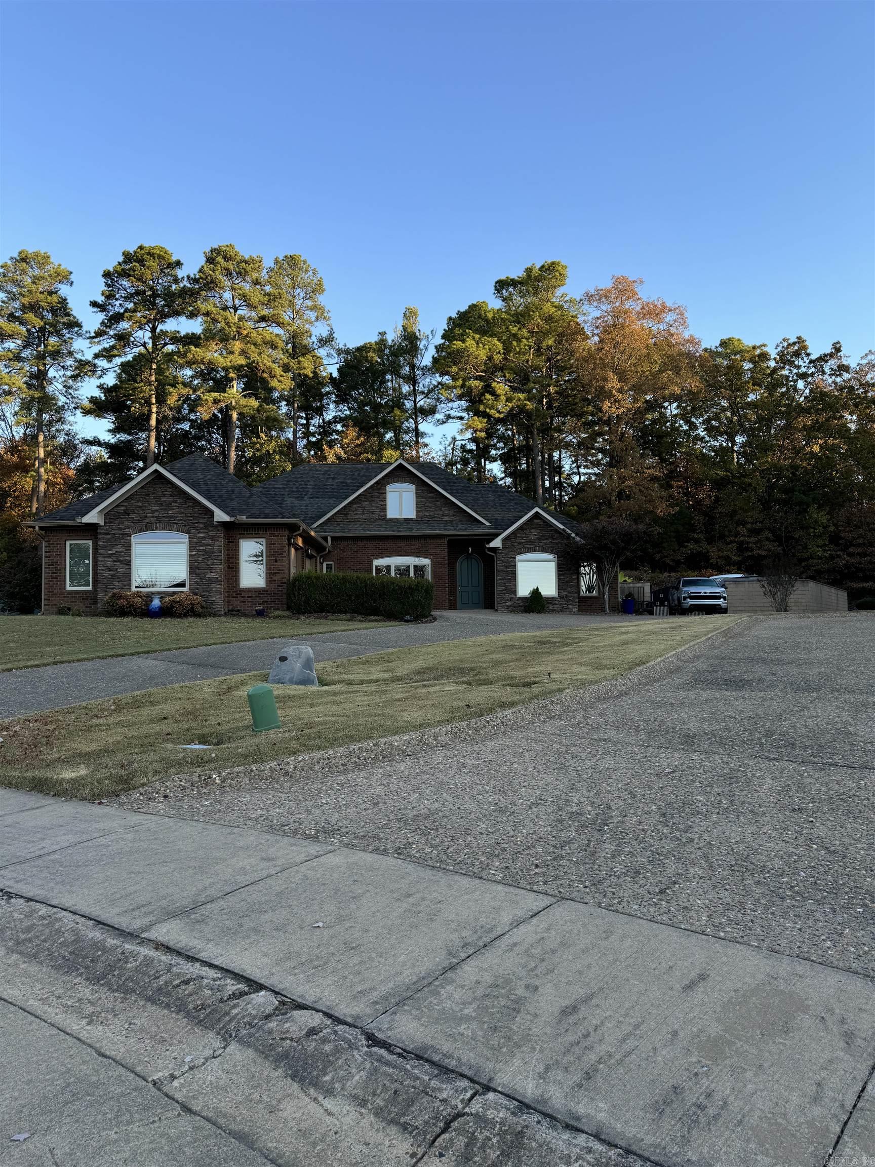 MAPLEWOOD ESTATES - Residential