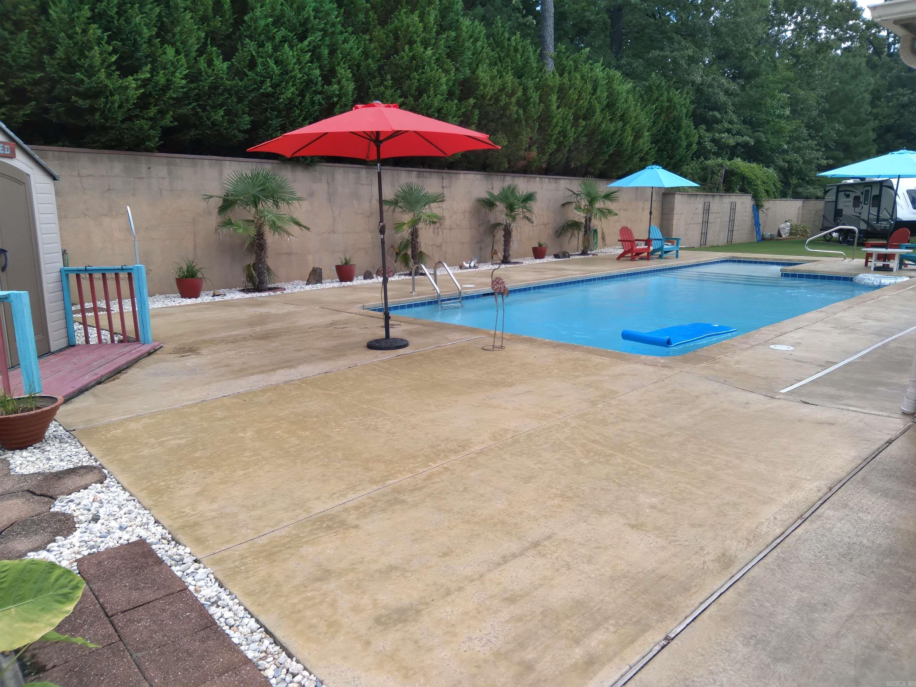 MAPLEWOOD ESTATES - Residential