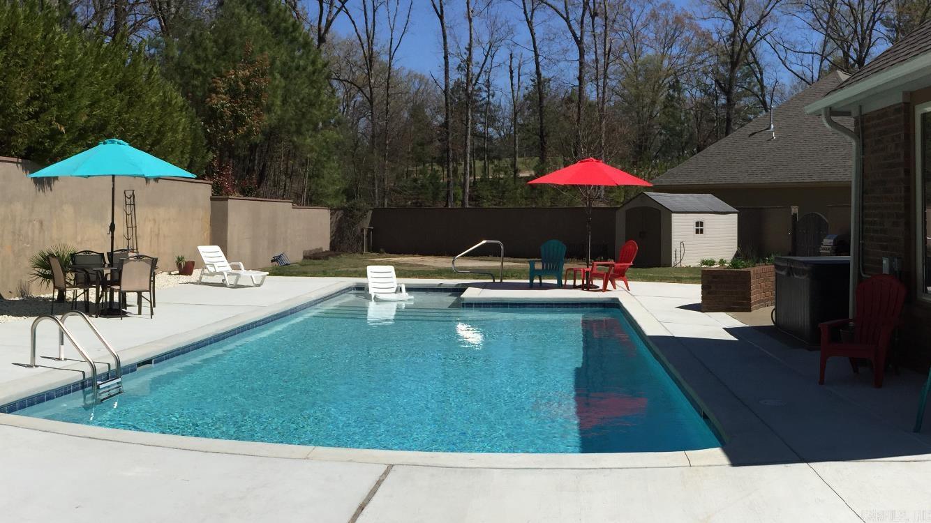 MAPLEWOOD ESTATES - Residential