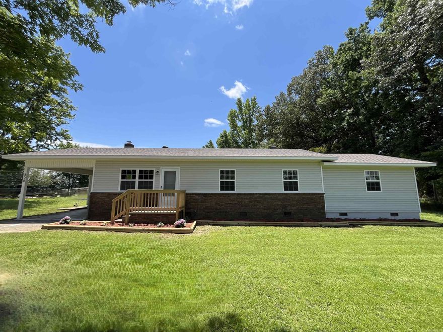 Check out this completely renovated Four bedroom home outside of the Ward city limit. This home features four bedrooms two bathrooms. The primary bedroom has its own in-suite bath. The den in the back is a nice bonus in addition to a separate laundry room. This is a Fannie Mae Owned property. Property is currently in the Fannie Mae First Look period. For additional information log on www.homepath.fanniemae.com to submit offers and for additional information